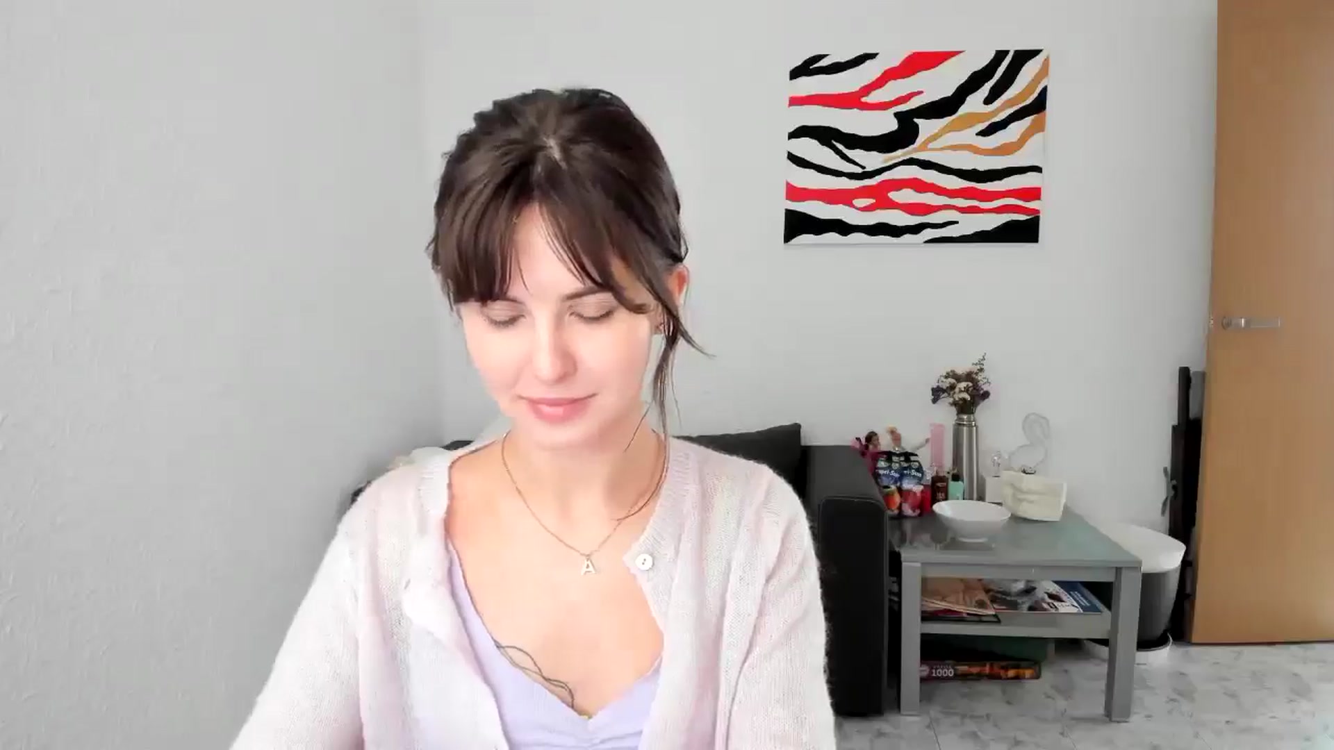 Gallery image thumbnail from AhahaGirl's myfreecams stream on, 05/05/2025, 15:47 image 13 of 20