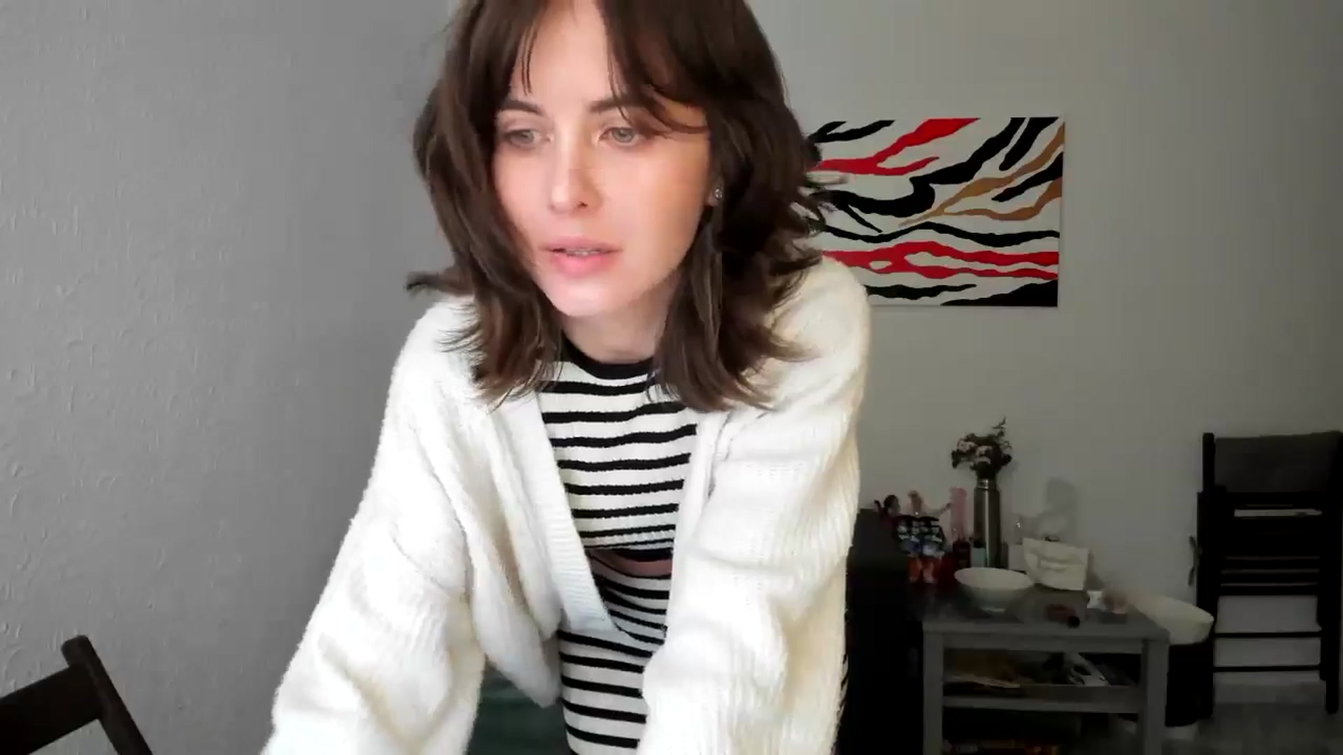 Gallery image thumbnail from AhahaGirl's myfreecams stream on, 05/06/2025, 17:15 image 16 of 20