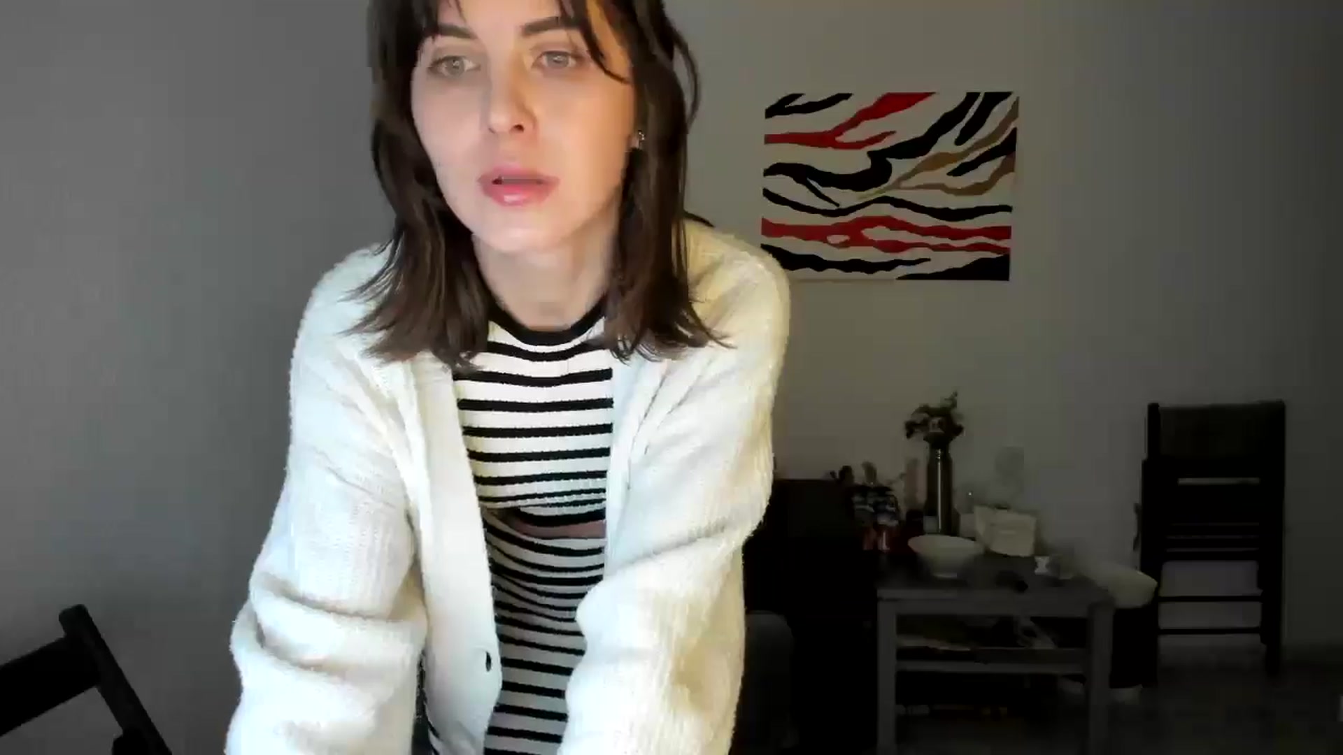 Gallery image thumbnail from AhahaGirl's myfreecams stream on, 05/06/2025, 18:57 image 3 of 20