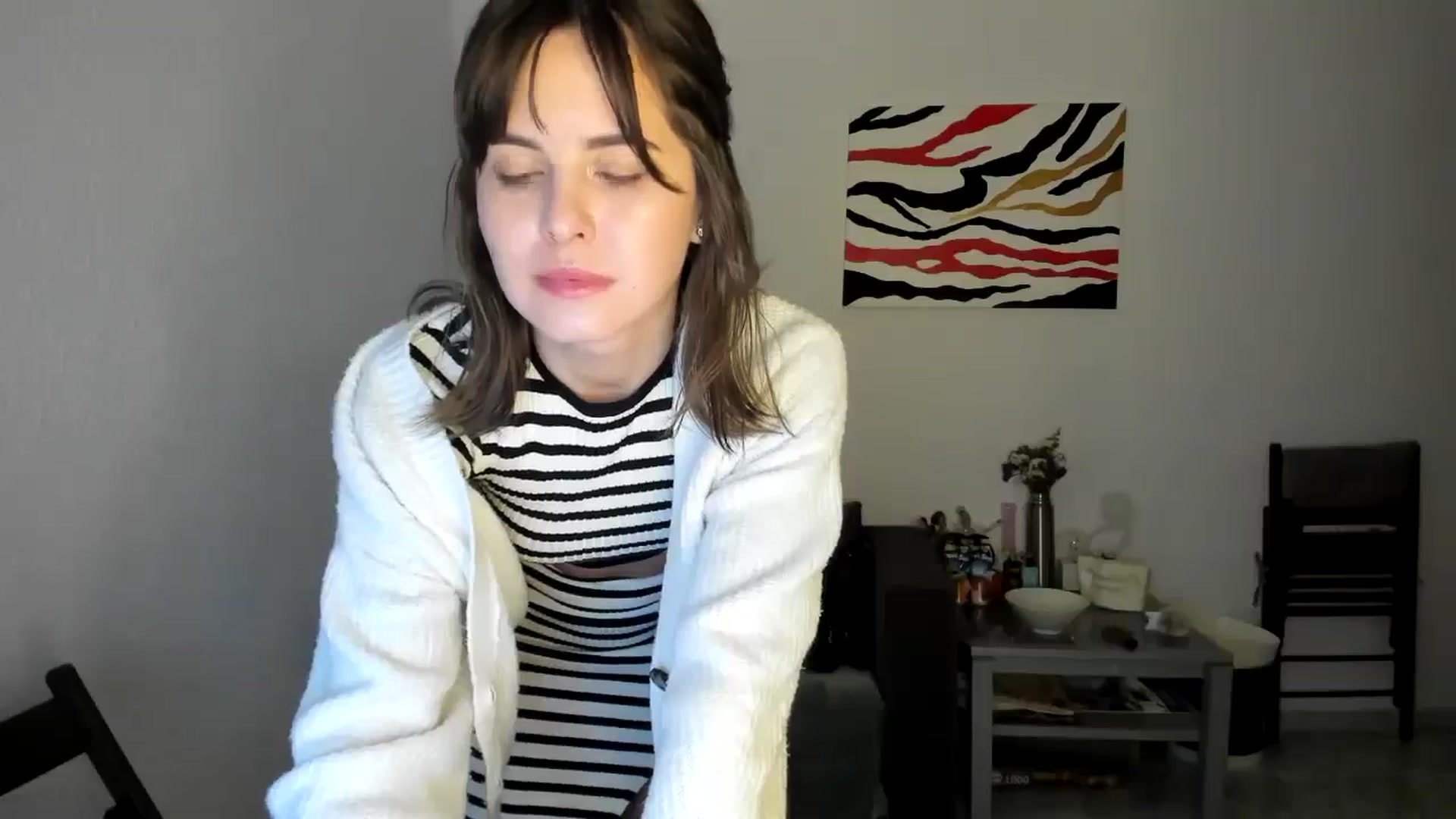 Gallery image thumbnail from AhahaGirl's myfreecams stream on, 05/06/2025, 18:57 image 20 of 20