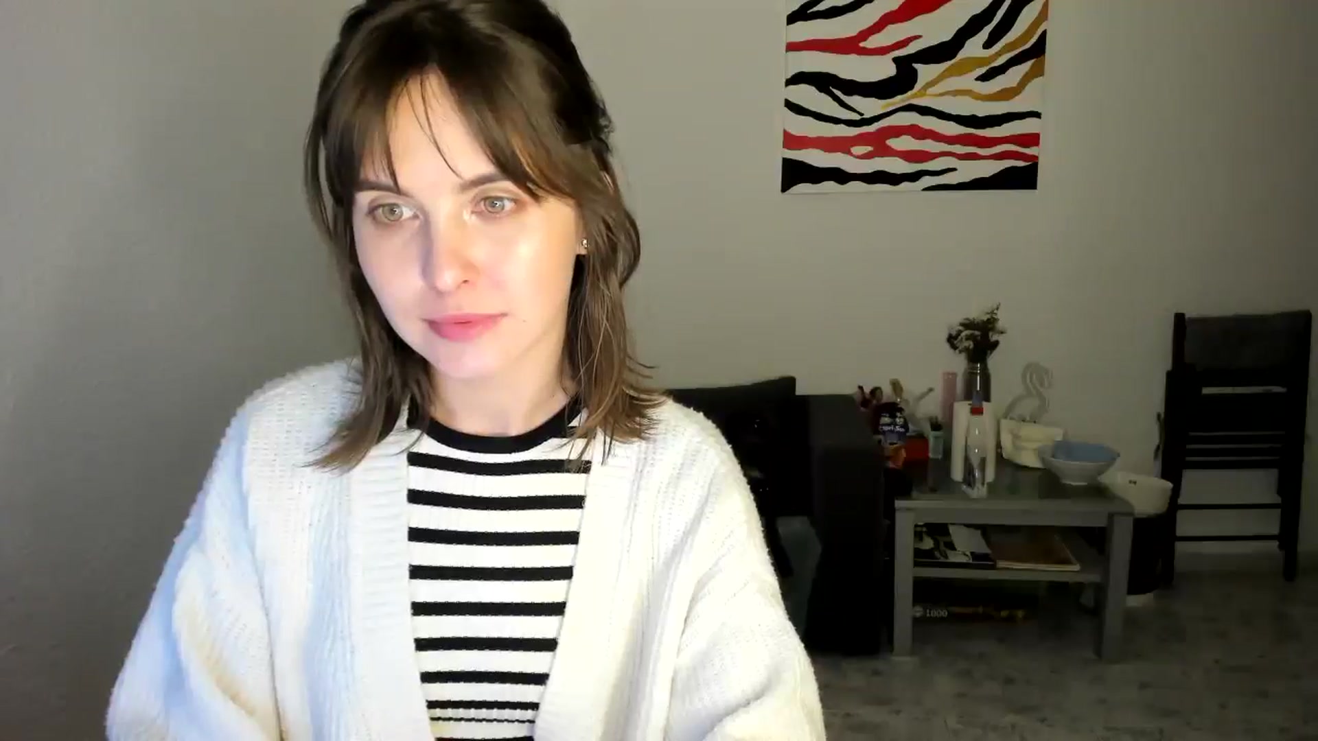 Gallery image thumbnail from AhahaGirl's myfreecams stream on, 05/06/2025, 20:09 image 10 of 20