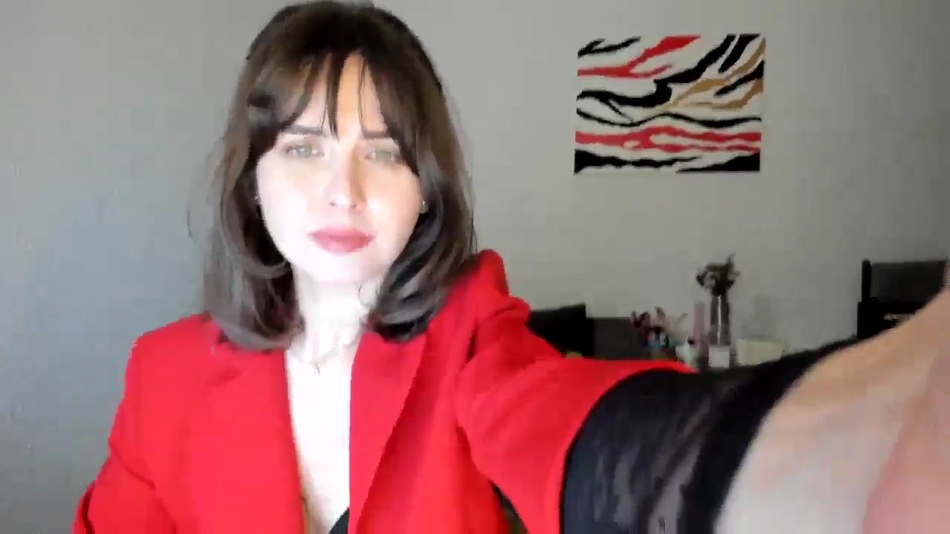 Gallery image thumbnail from AhahaGirl's myfreecams stream on, 05/08/2025, 18:55 image 8 of 20