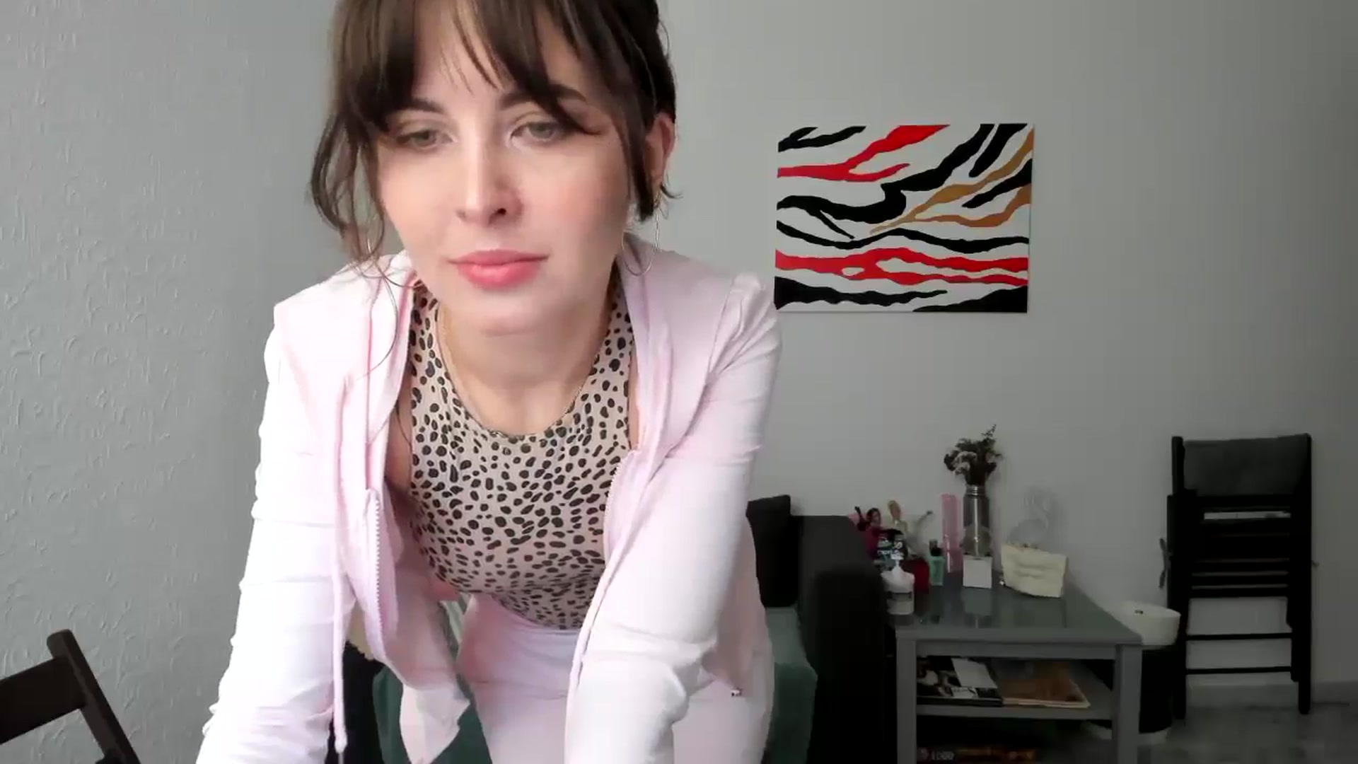 Gallery image thumbnail from AhahaGirl's myfreecams stream on, 05/09/2025, 12:40 image 12 of 20