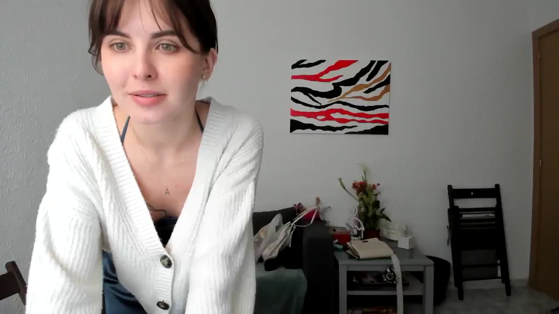 Gallery image thumbnail from AhahaGirl's myfreecams stream on, 05/13/2025, 15:54 image 6 of 20