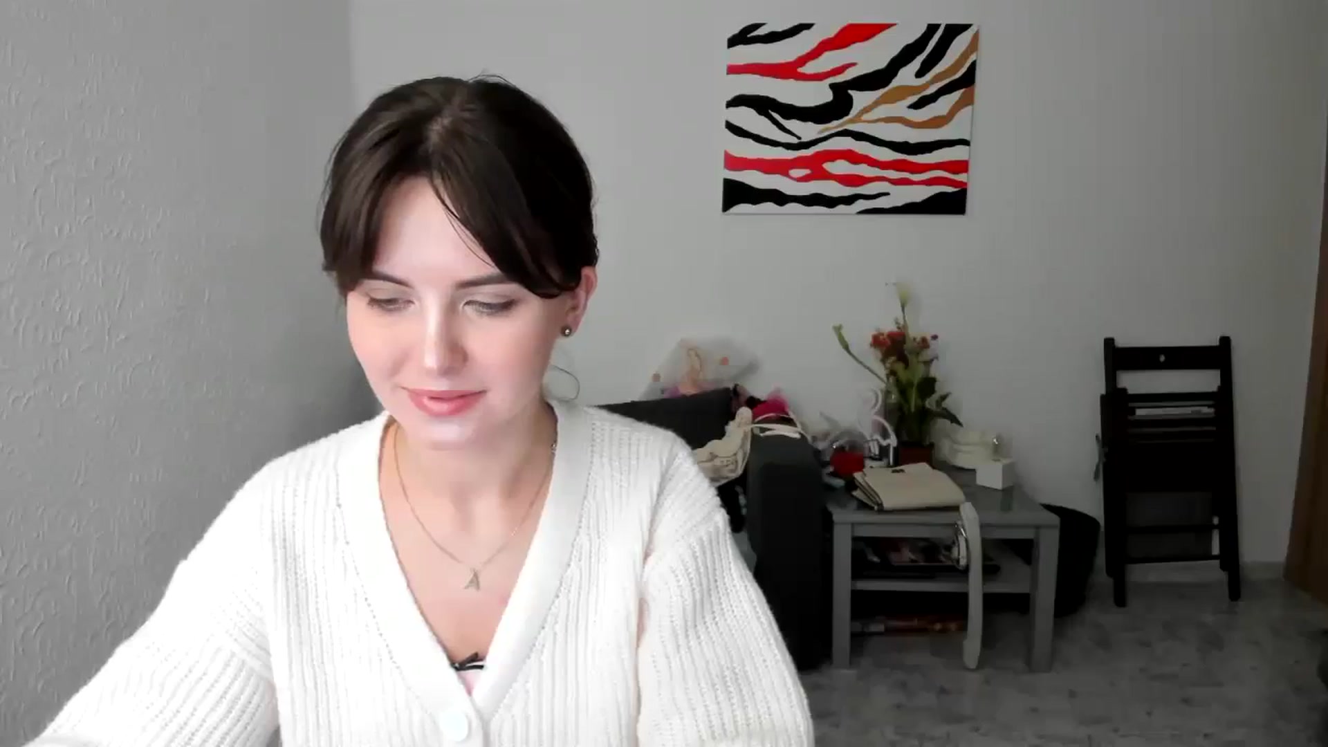 Gallery image thumbnail from AhahaGirl's myfreecams stream on, 05/15/2025, 16:38 image 6 of 20