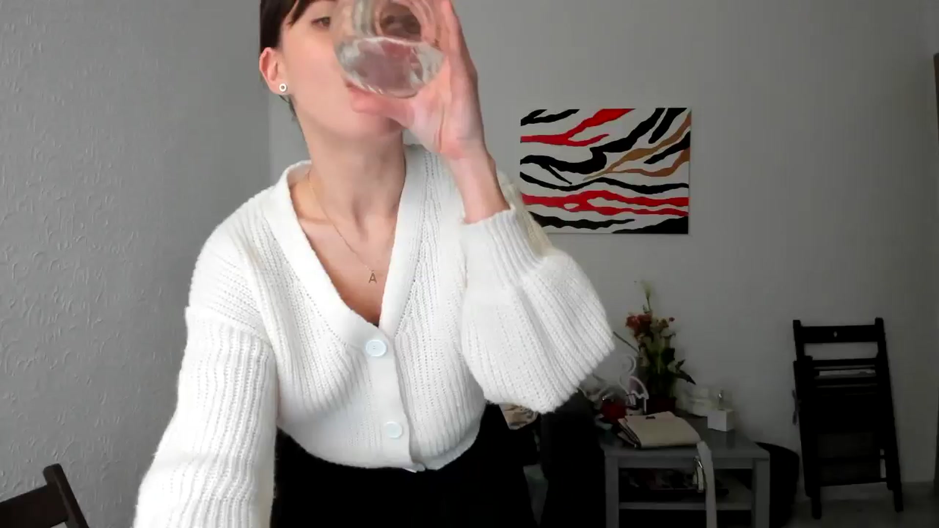Gallery image thumbnail from AhahaGirl's myfreecams stream on, 05/15/2025, 17:19 image 13 of 20