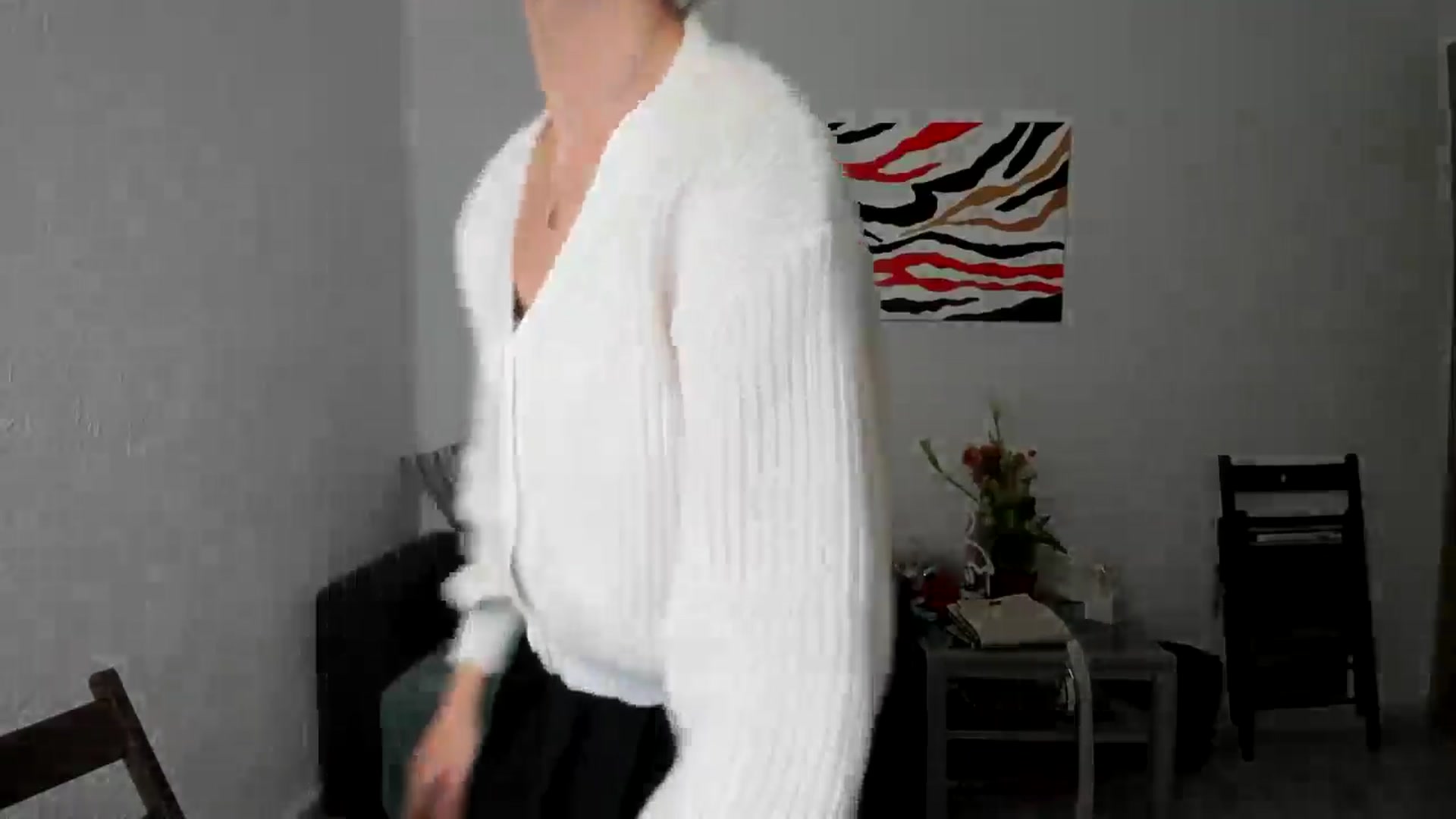 Gallery image thumbnail from AhahaGirl's myfreecams stream on, 05/15/2025, 17:19 image 18 of 20