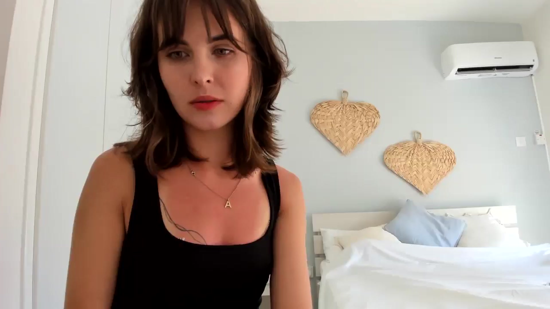 Gallery image thumbnail from AhahaGirl's myfreecams stream on, 05/21/2025, 12:41 image 20 of 20