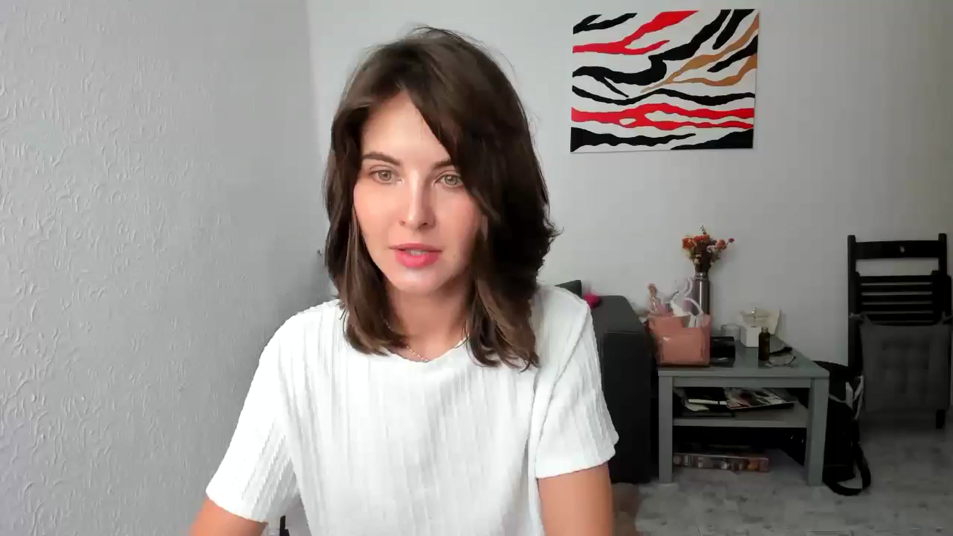 Gallery image thumbnail from AhahaGirl's myfreecams stream on, 05/29/2025, 13:32 image 2 of 20