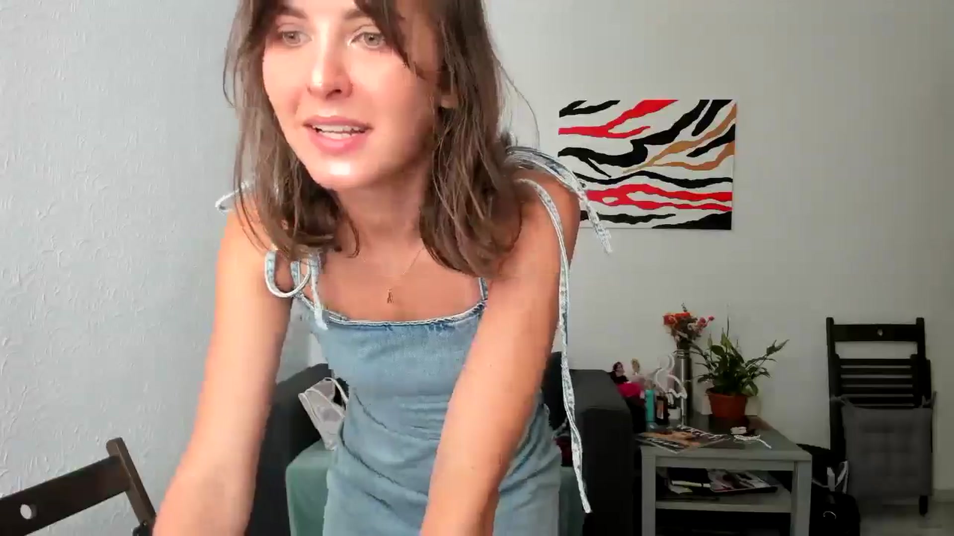 Gallery image thumbnail from AhahaGirl's myfreecams stream on, 05/31/2025, 12:05 image 14 of 20