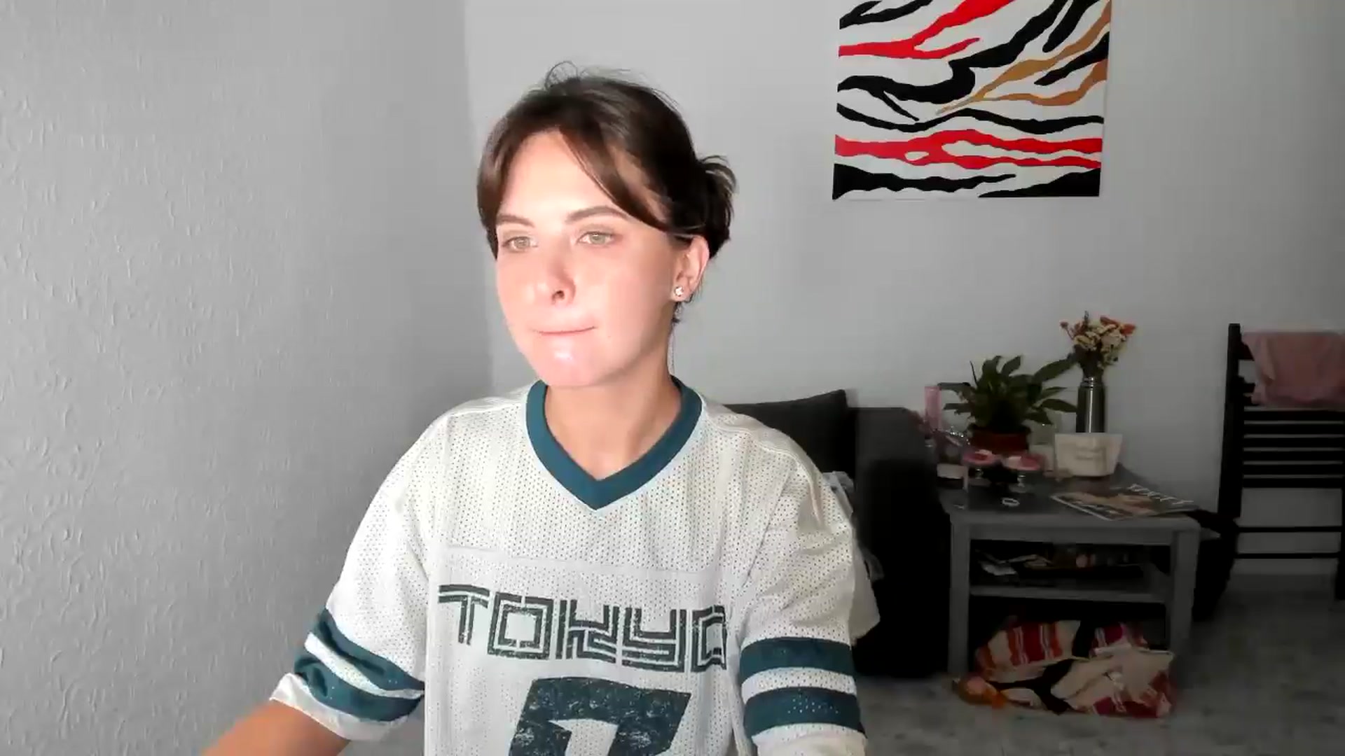 Gallery image thumbnail from AhahaGirl's myfreecams stream on, 06/21/2025, 12:48 image 6 of 20