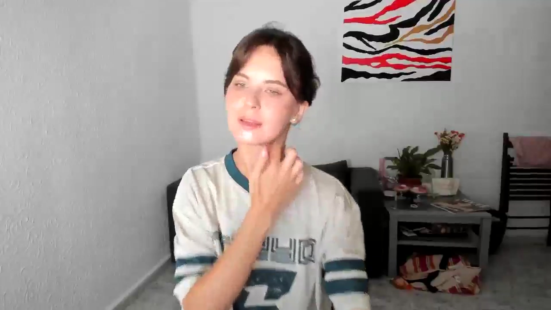 Gallery image thumbnail from AhahaGirl's myfreecams stream on, 06/21/2025, 12:48 image 14 of 20