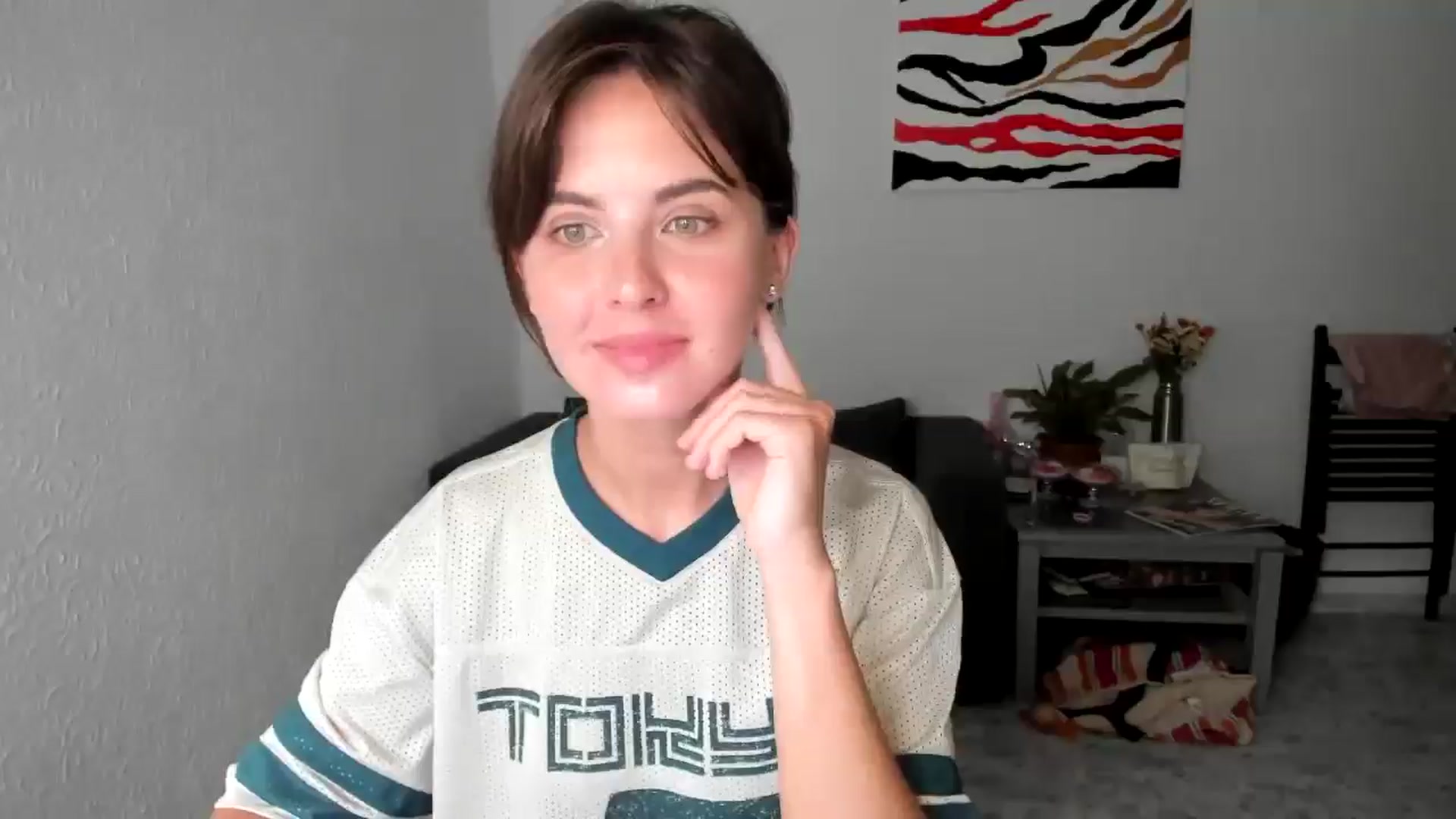 Gallery image thumbnail from AhahaGirl's myfreecams stream on, 06/21/2025, 15:33 image 4 of 20
