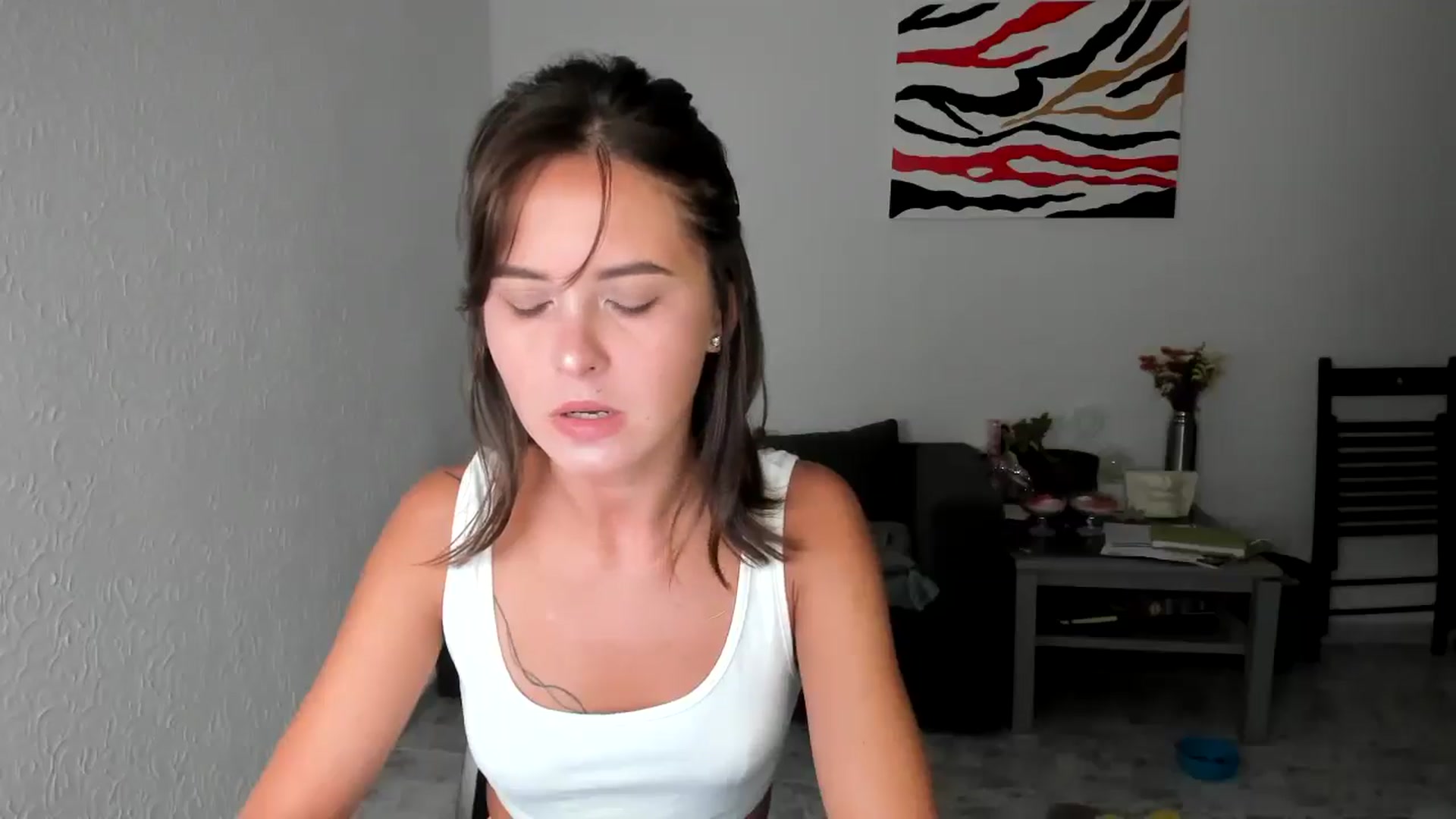 Gallery image thumbnail from AhahaGirl's myfreecams stream on, 06/24/2025, 15:25 image 8 of 20