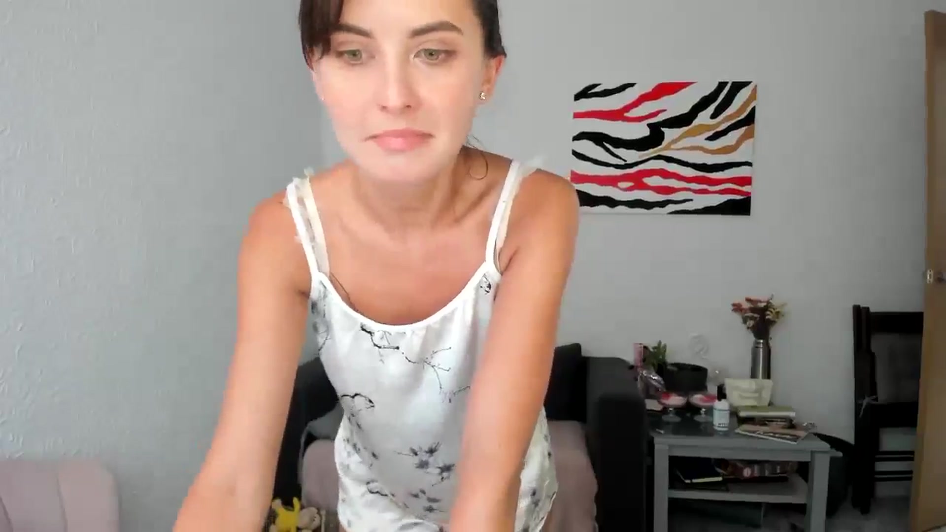Gallery image thumbnail from AhahaGirl's myfreecams stream on, 06/26/2025, 16:21 image 5 of 20