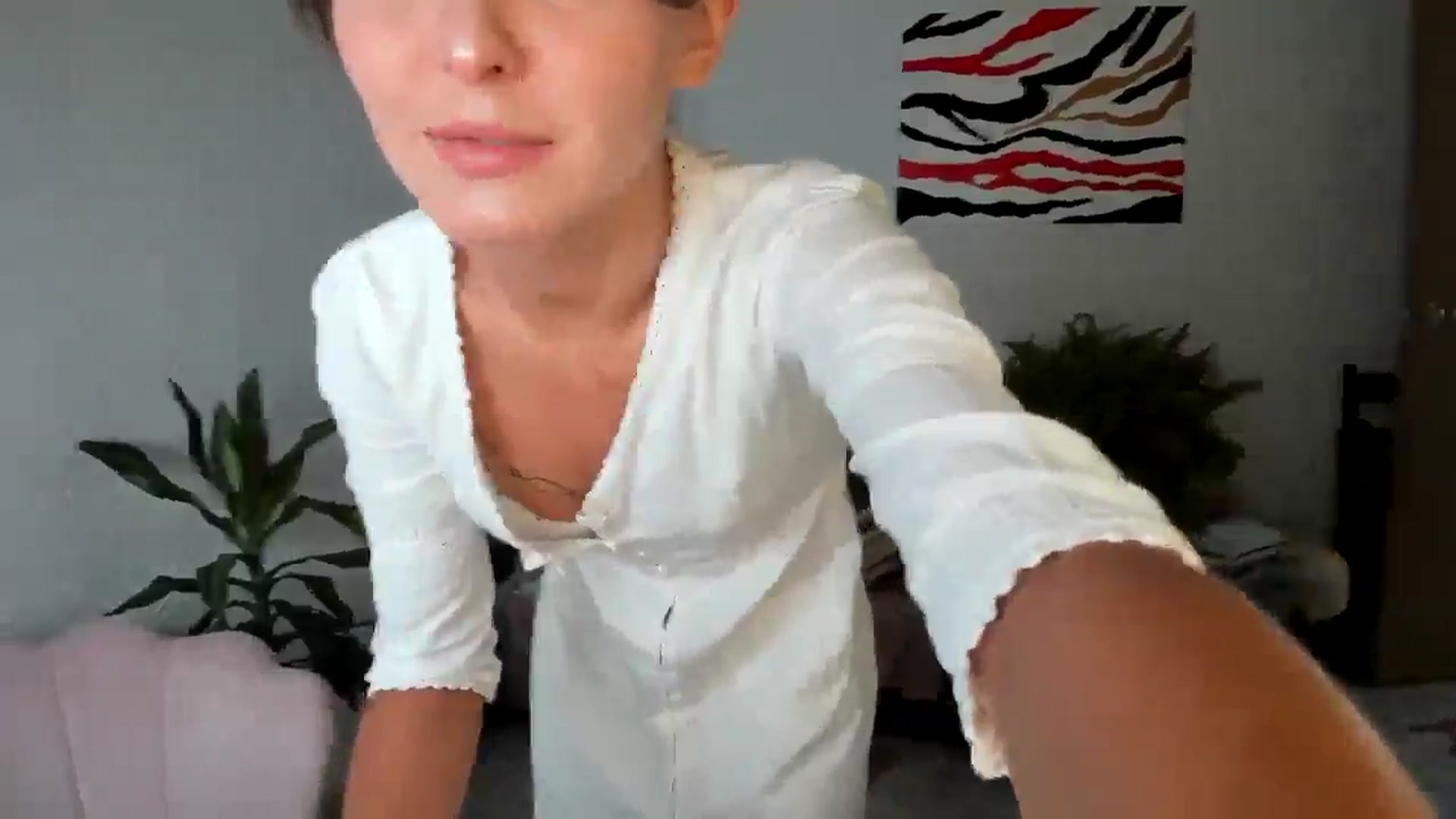 Gallery image thumbnail from AhahaGirl's myfreecams stream on, 07/04/2025, 12:59 image 9 of 20