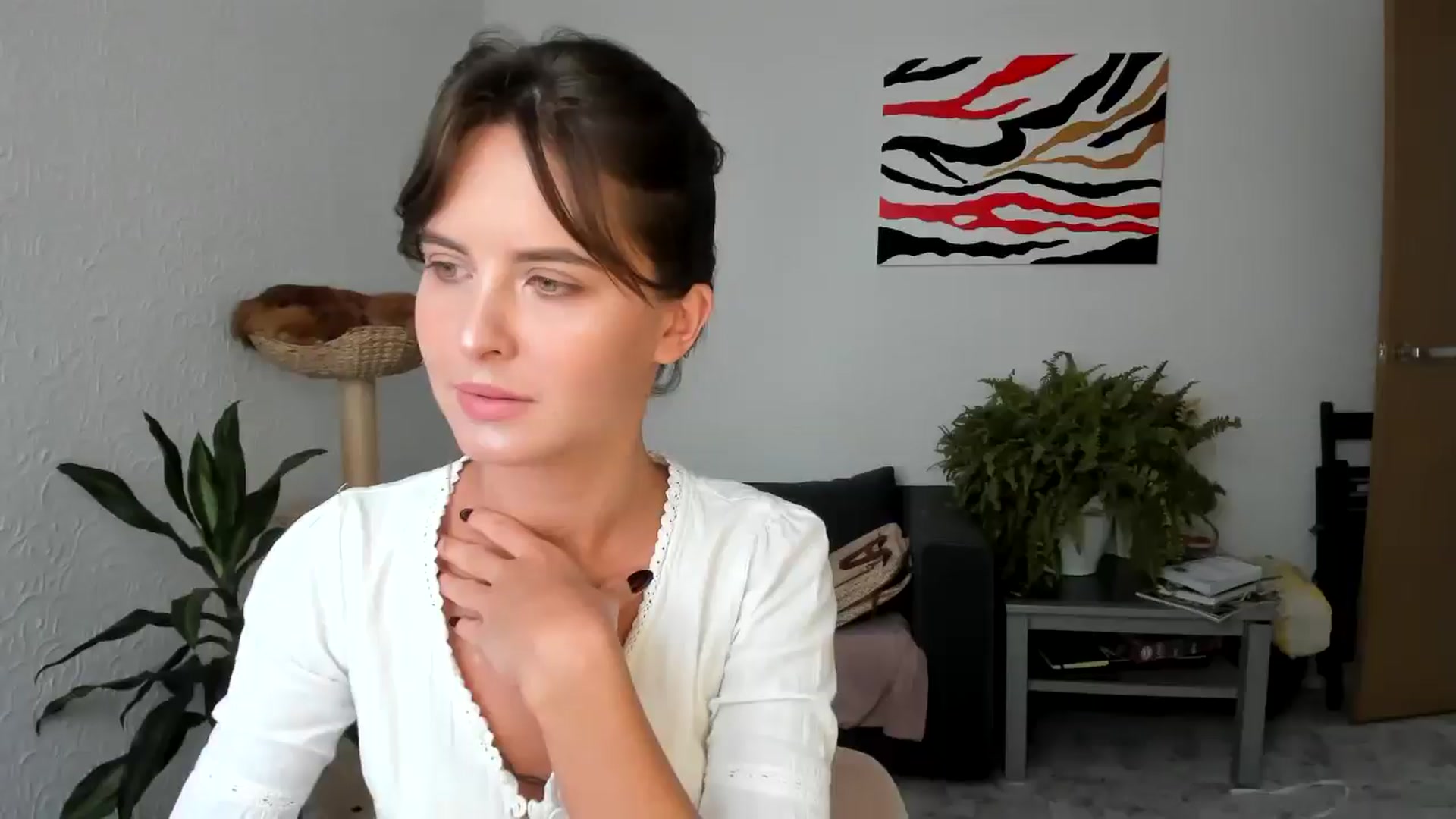 Gallery image thumbnail from AhahaGirl's myfreecams stream on, 07/04/2025, 14:04 image 10 of 20