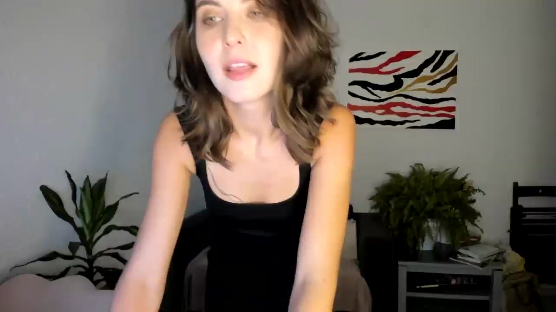Gallery image thumbnail from AhahaGirl's myfreecams stream on, 07/08/2025, 20:21 image 4 of 20