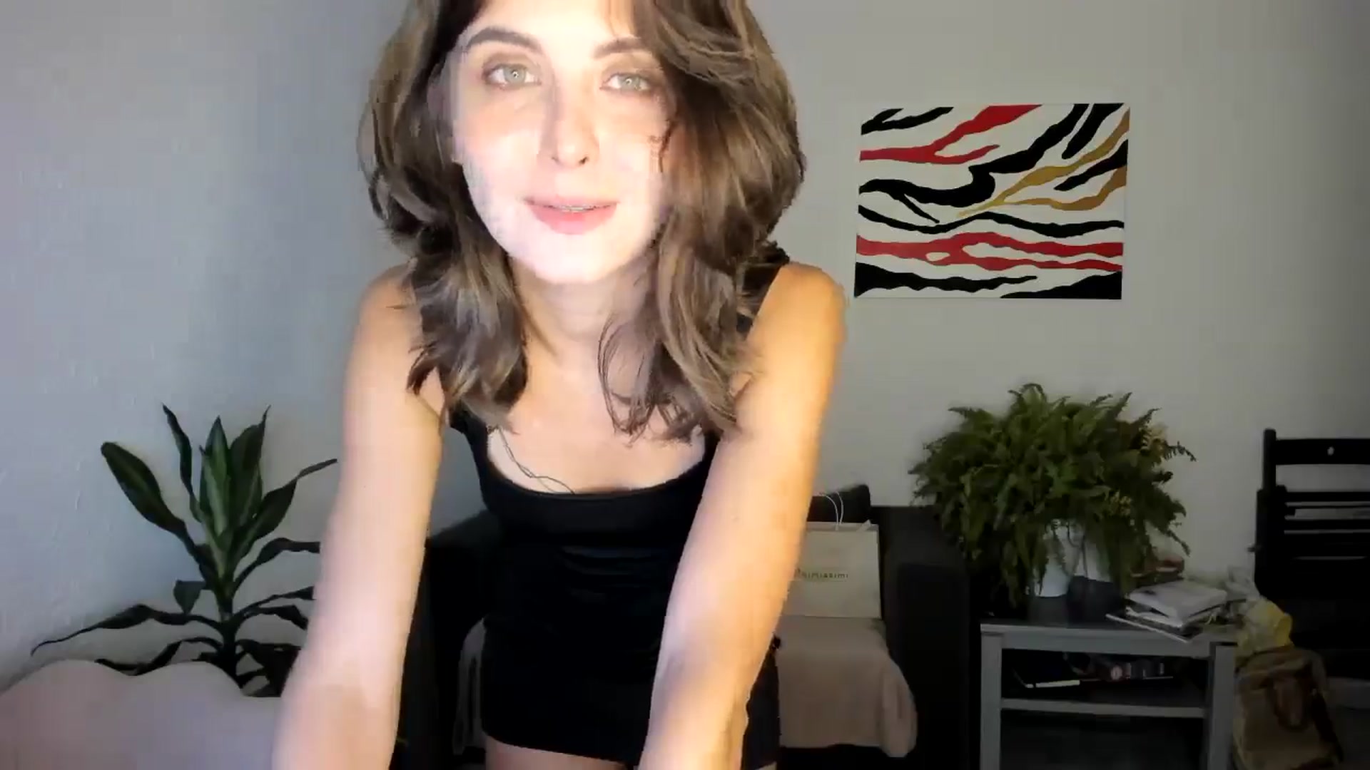 Gallery image thumbnail from AhahaGirl's myfreecams stream on, 07/08/2025, 20:21 image 6 of 20