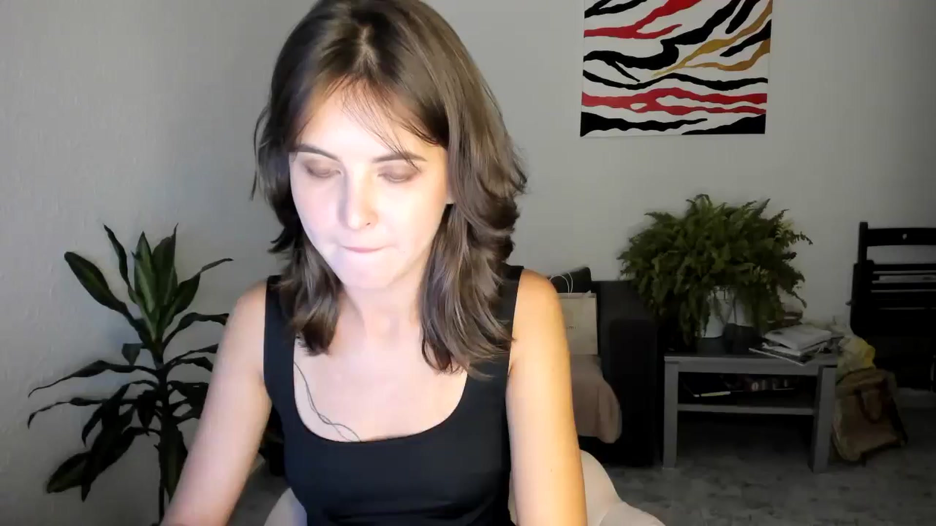 Gallery image thumbnail from AhahaGirl's myfreecams stream on, 07/08/2025, 20:59 image 17 of 20