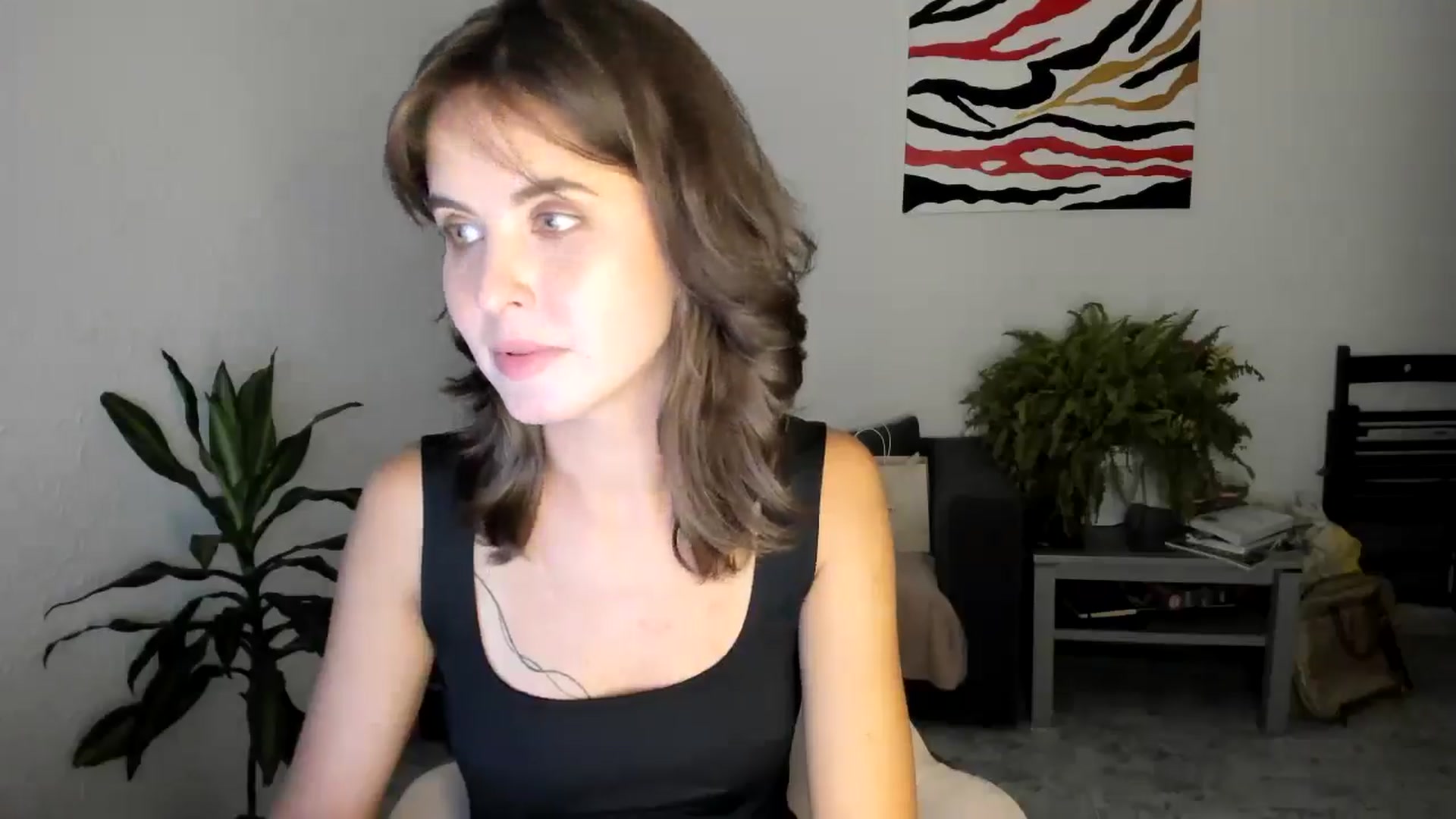 Gallery image thumbnail from AhahaGirl's myfreecams stream on, 07/08/2025, 20:59 image 15 of 20