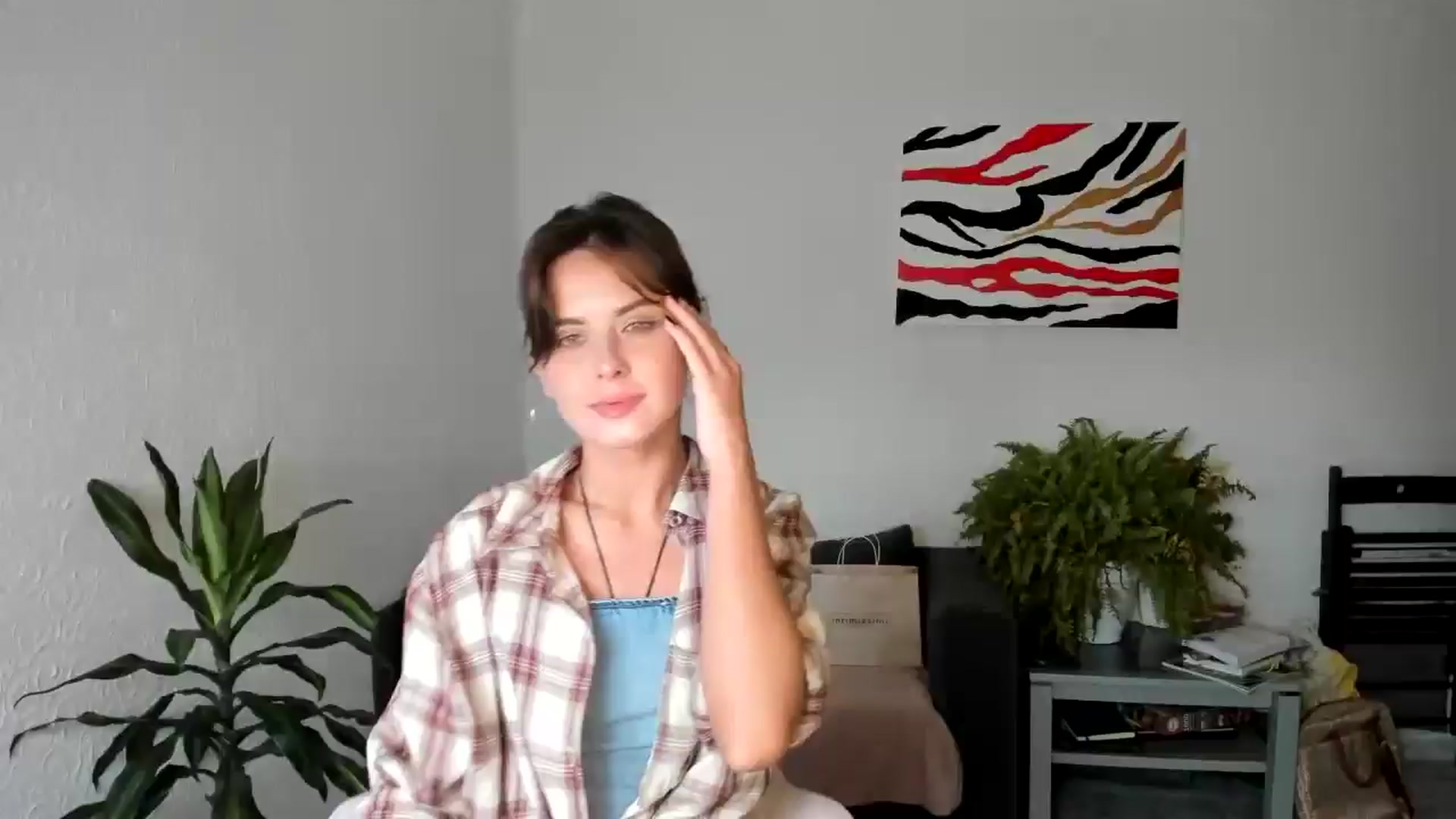 Gallery image thumbnail from AhahaGirl's myfreecams stream on, 07/09/2025, 14:03 image 17 of 20