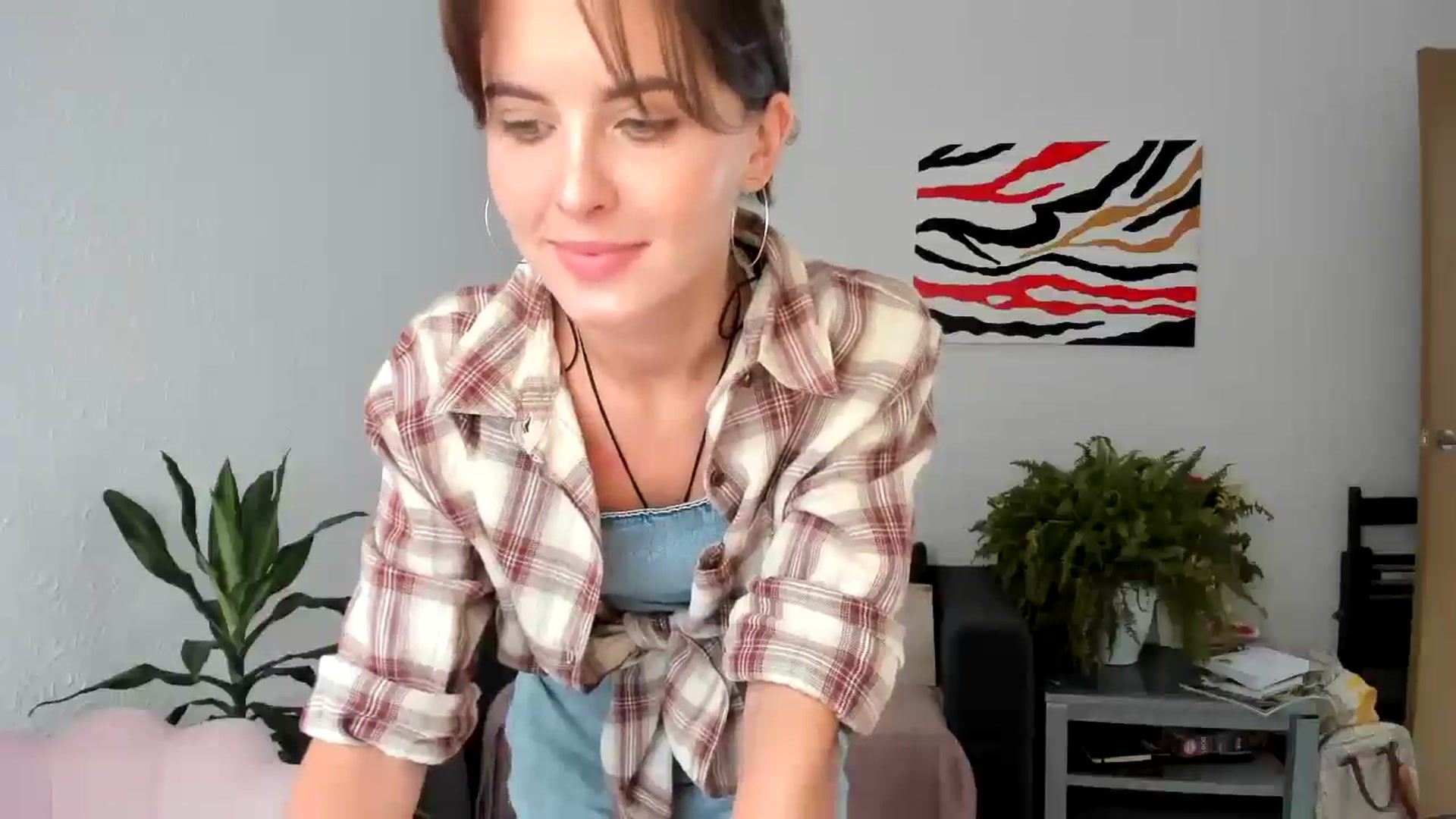 Gallery image thumbnail from AhahaGirl's myfreecams stream on, 07/09/2025, 15:20 image 4 of 20