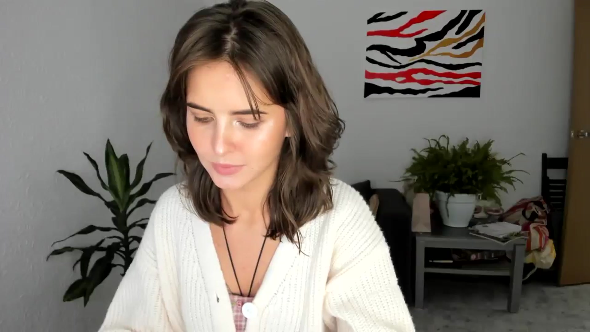 Gallery image thumbnail from AhahaGirl's myfreecams stream on, 07/14/2025, 15:44 image 4 of 20