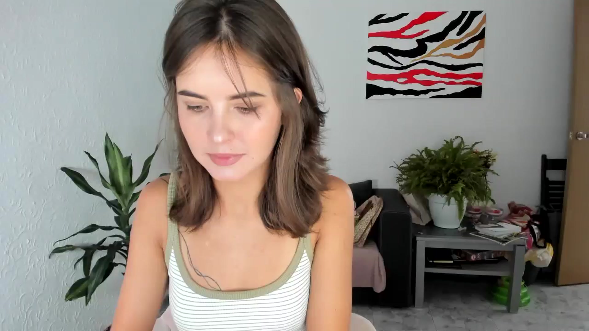 Gallery image thumbnail from AhahaGirl's myfreecams stream on, 07/17/2025, 12:42 image 8 of 20