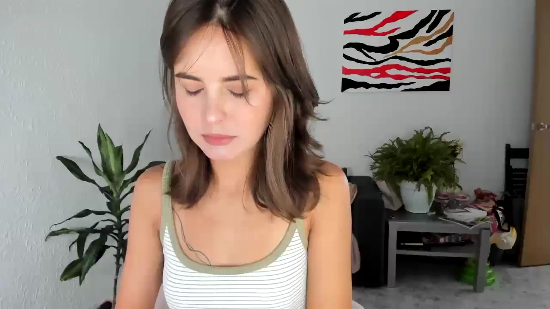Gallery image thumbnail from AhahaGirl's myfreecams stream on, 07/17/2025, 12:42 image 10 of 20
