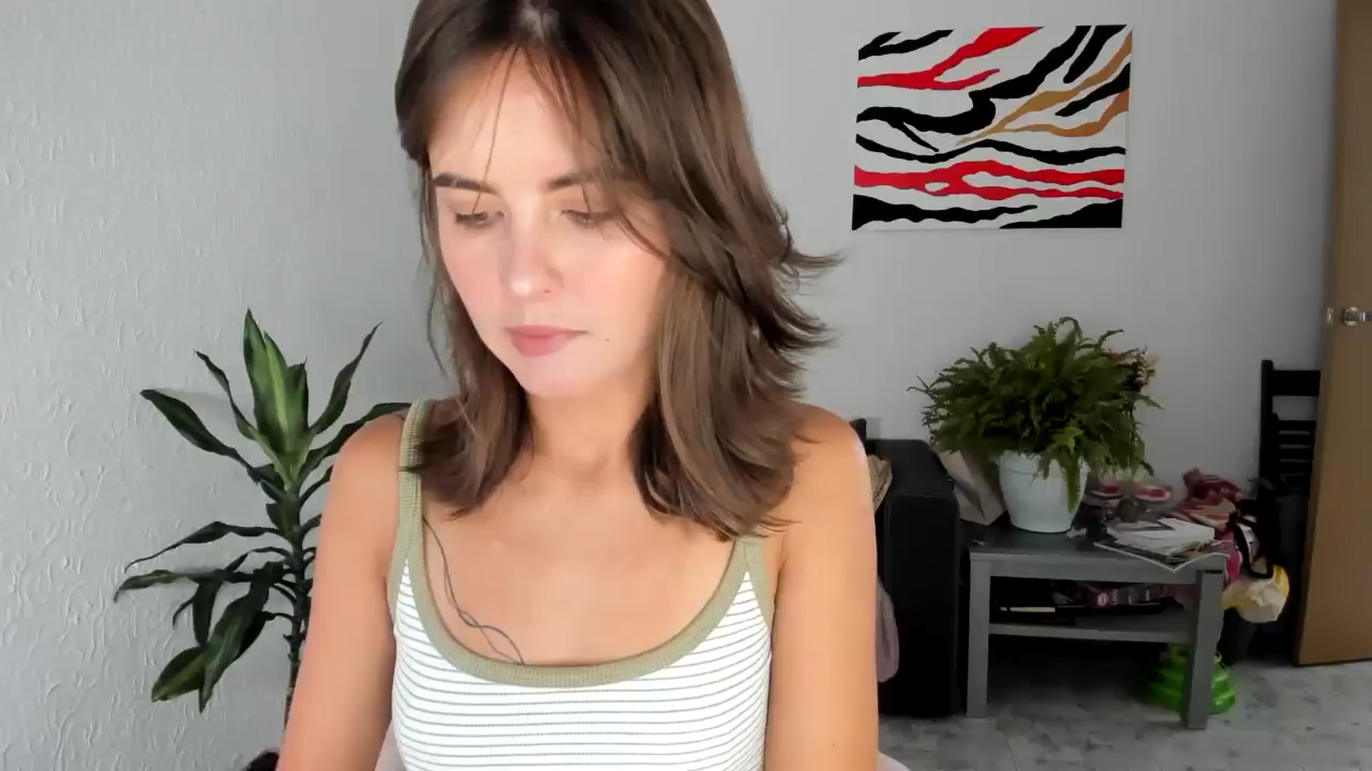 Gallery image thumbnail from AhahaGirl's myfreecams stream on, 07/17/2025, 12:42 image 9 of 20