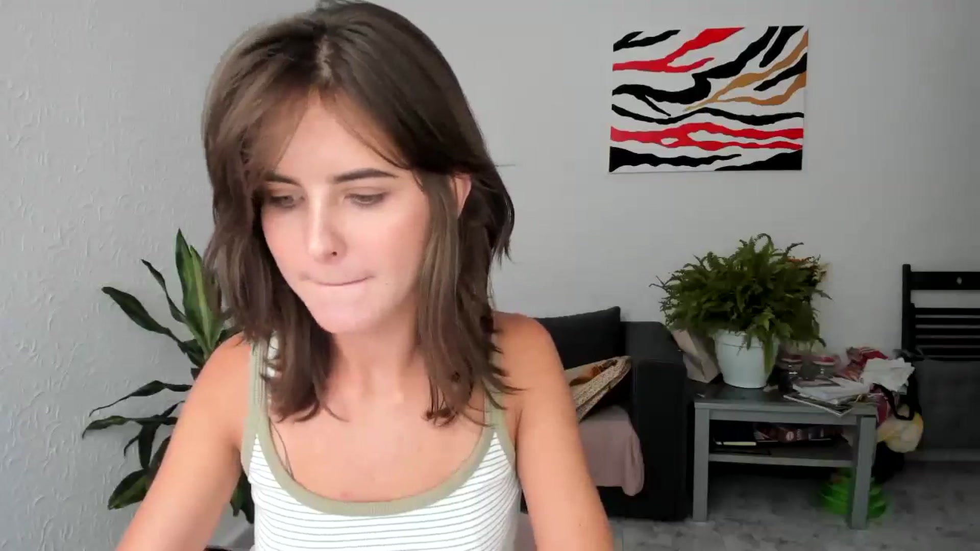 Gallery image thumbnail from AhahaGirl's myfreecams stream on, 07/17/2025, 15:32 image 11 of 20