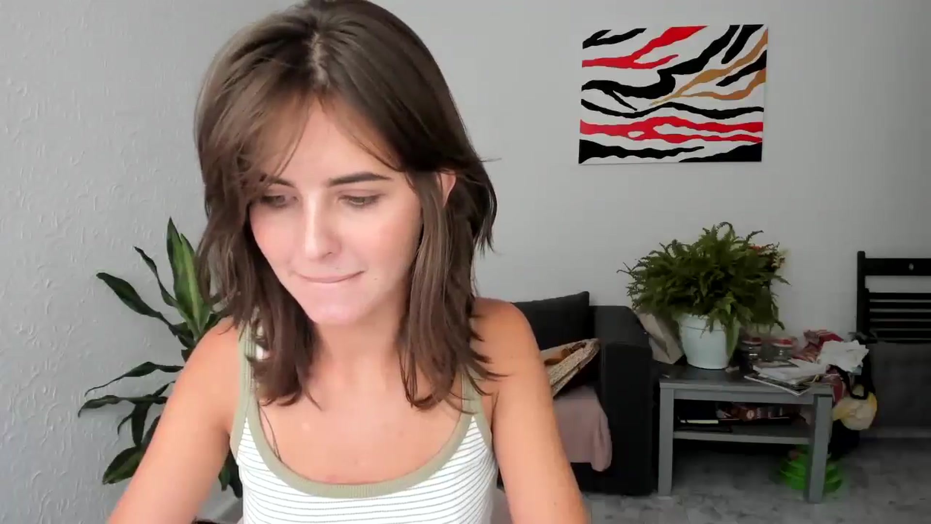 Gallery image thumbnail from AhahaGirl's myfreecams stream on, 07/17/2025, 15:32 image 10 of 20