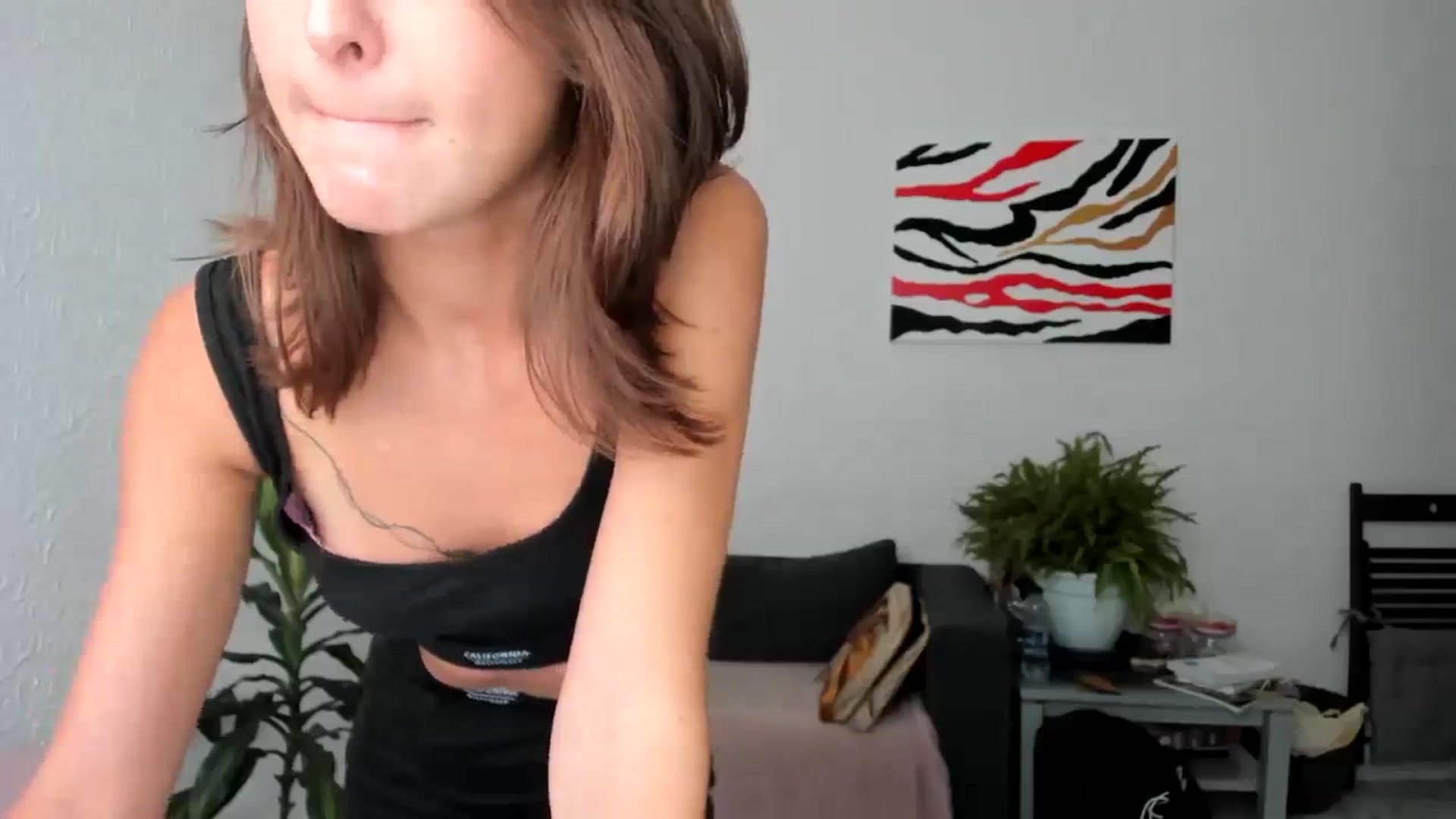 Gallery image thumbnail from AhahaGirl's myfreecams stream on, 07/21/2025, 15:19 image 9 of 20