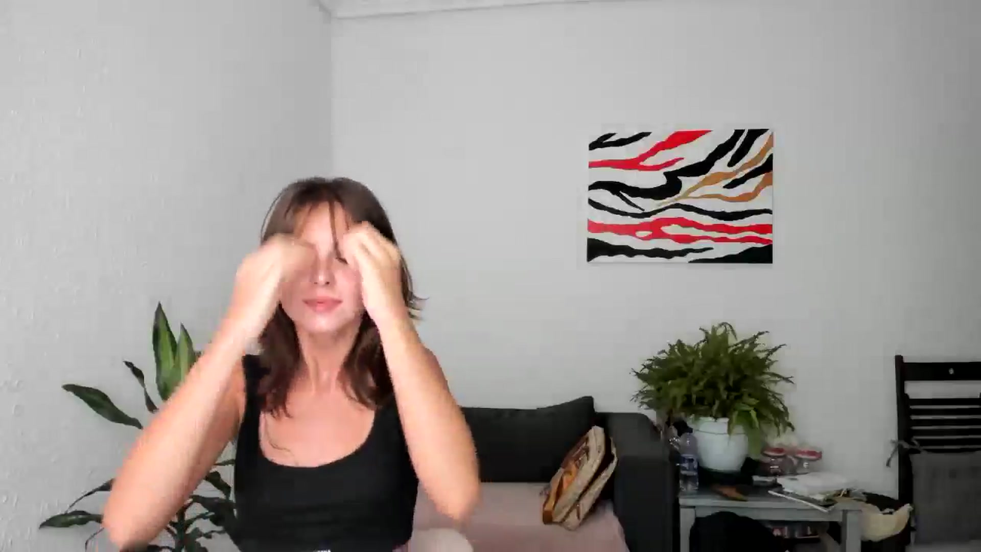 Gallery image thumbnail from AhahaGirl's myfreecams stream on, 07/21/2025, 16:11 image 6 of 20