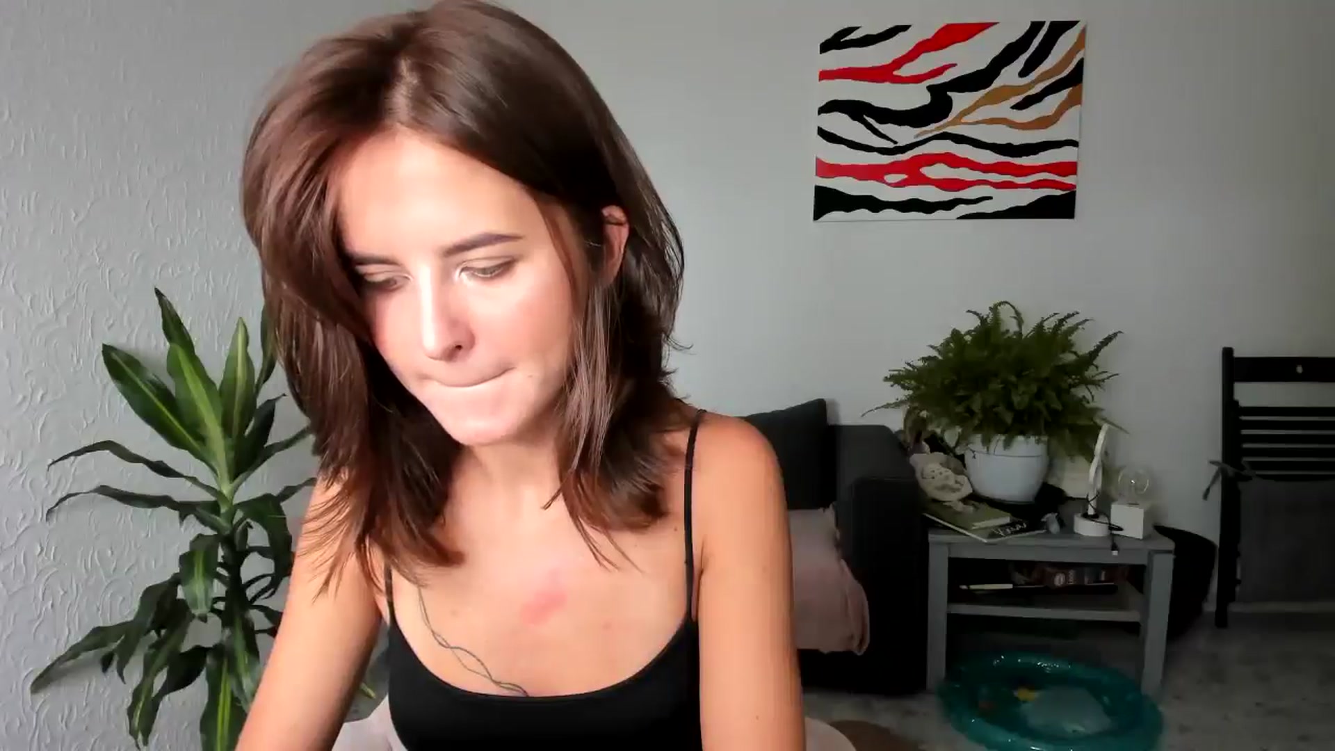 Gallery image thumbnail from AhahaGirl's myfreecams stream on, 07/26/2025, 13:21 image 7 of 20