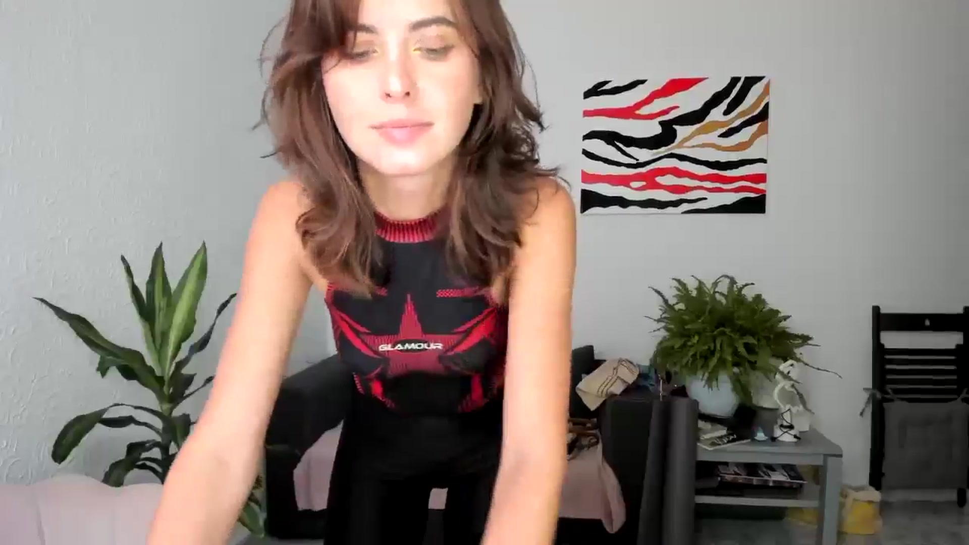 Gallery image thumbnail from AhahaGirl's myfreecams stream on, 08/01/2025, 14:17 image 4 of 20