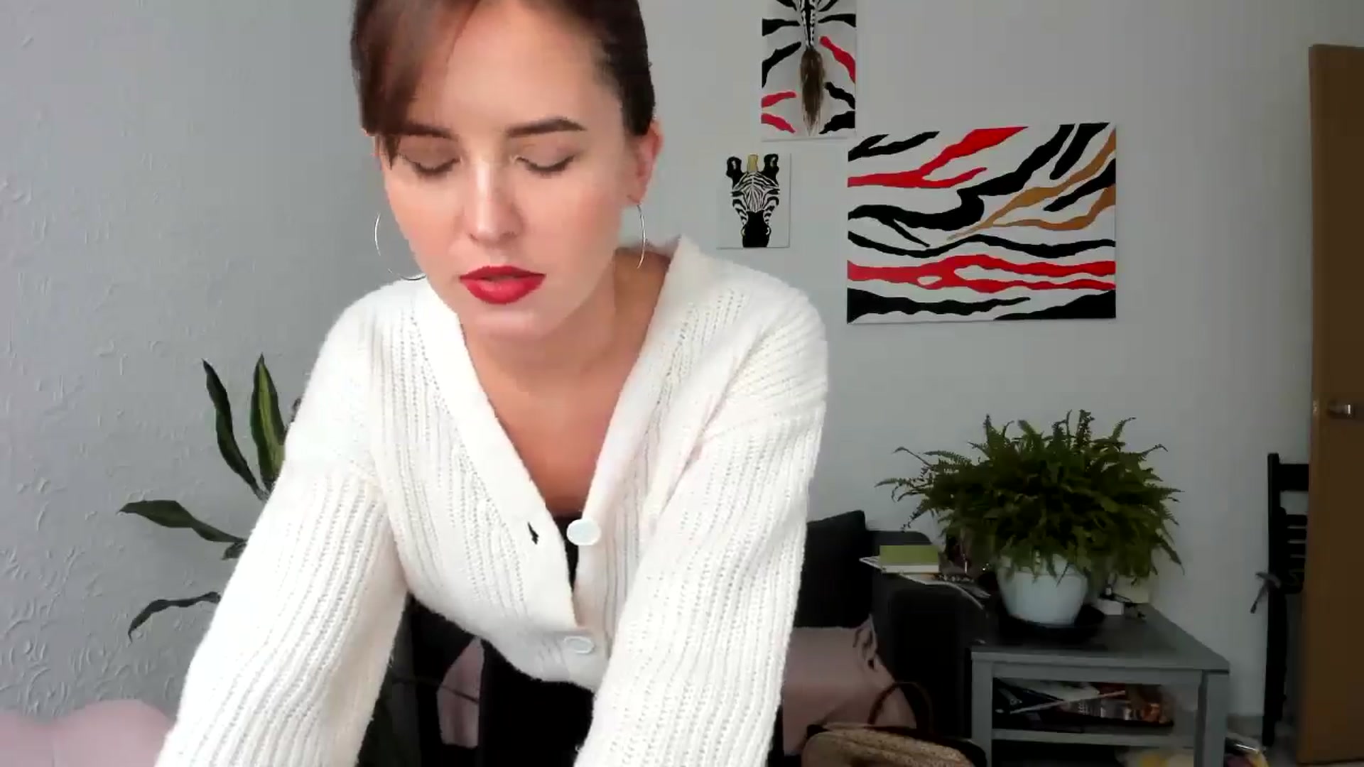 Gallery image thumbnail from AhahaGirl's myfreecams stream on, 08/07/2025, 13:41 image 3 of 20