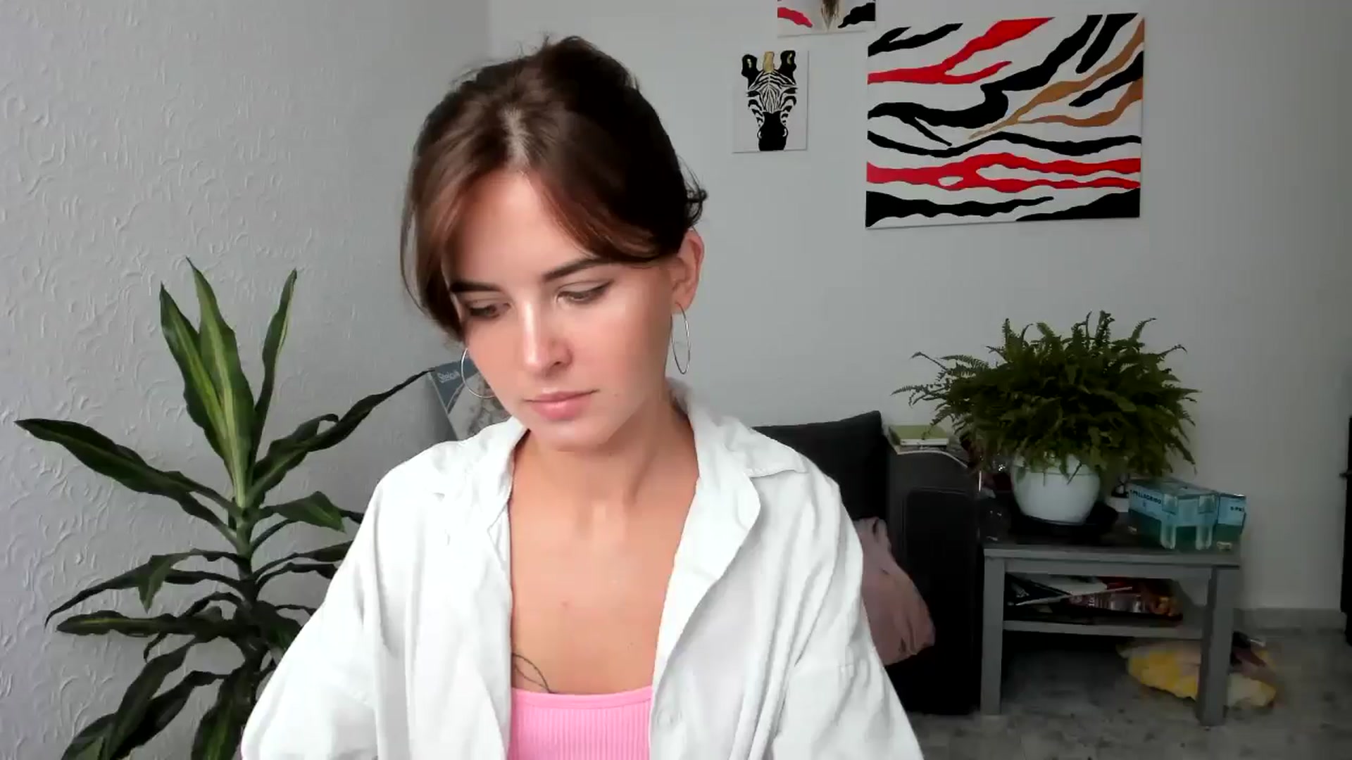 Gallery image thumbnail from AhahaGirl's myfreecams stream on, 08/08/2025, 13:03 image 13 of 20