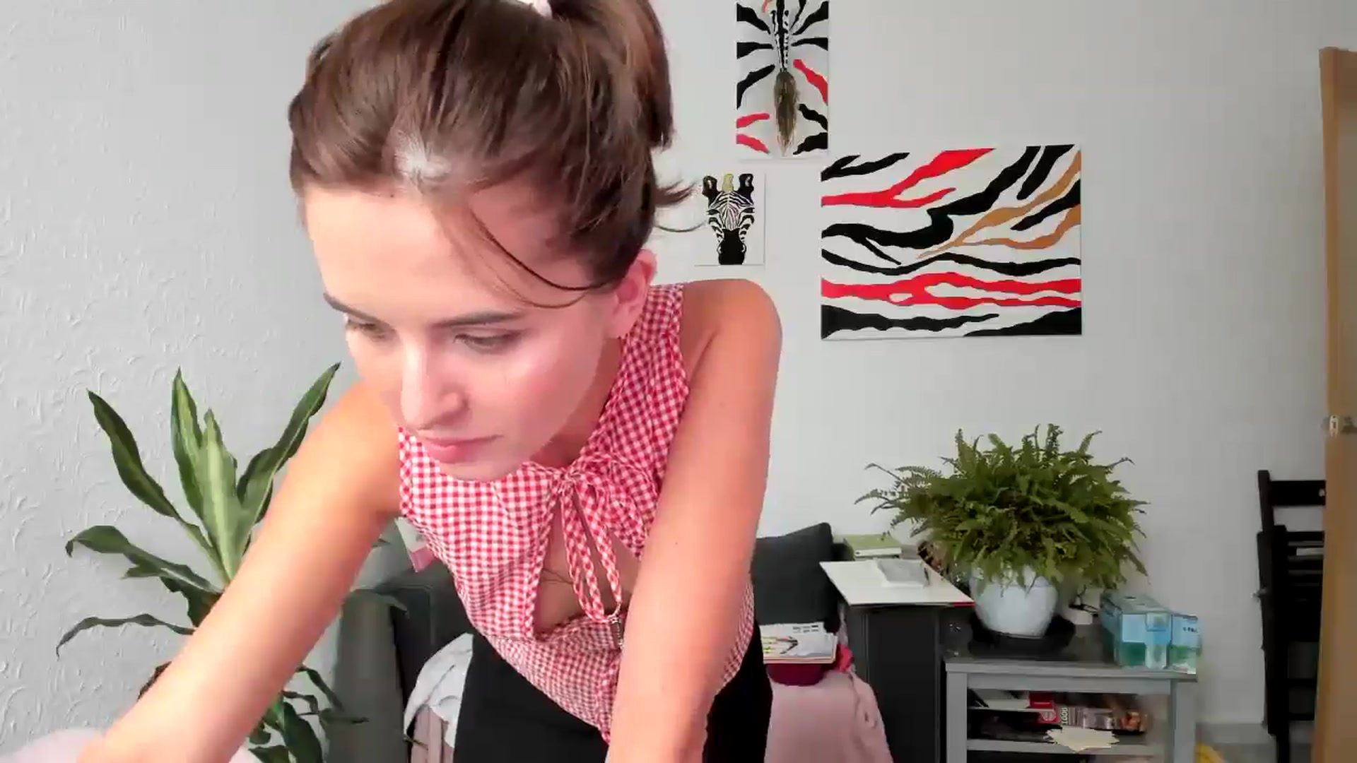 Gallery image thumbnail from AhahaGirl's myfreecams stream on, 08/09/2025, 13:36 image 14 of 20