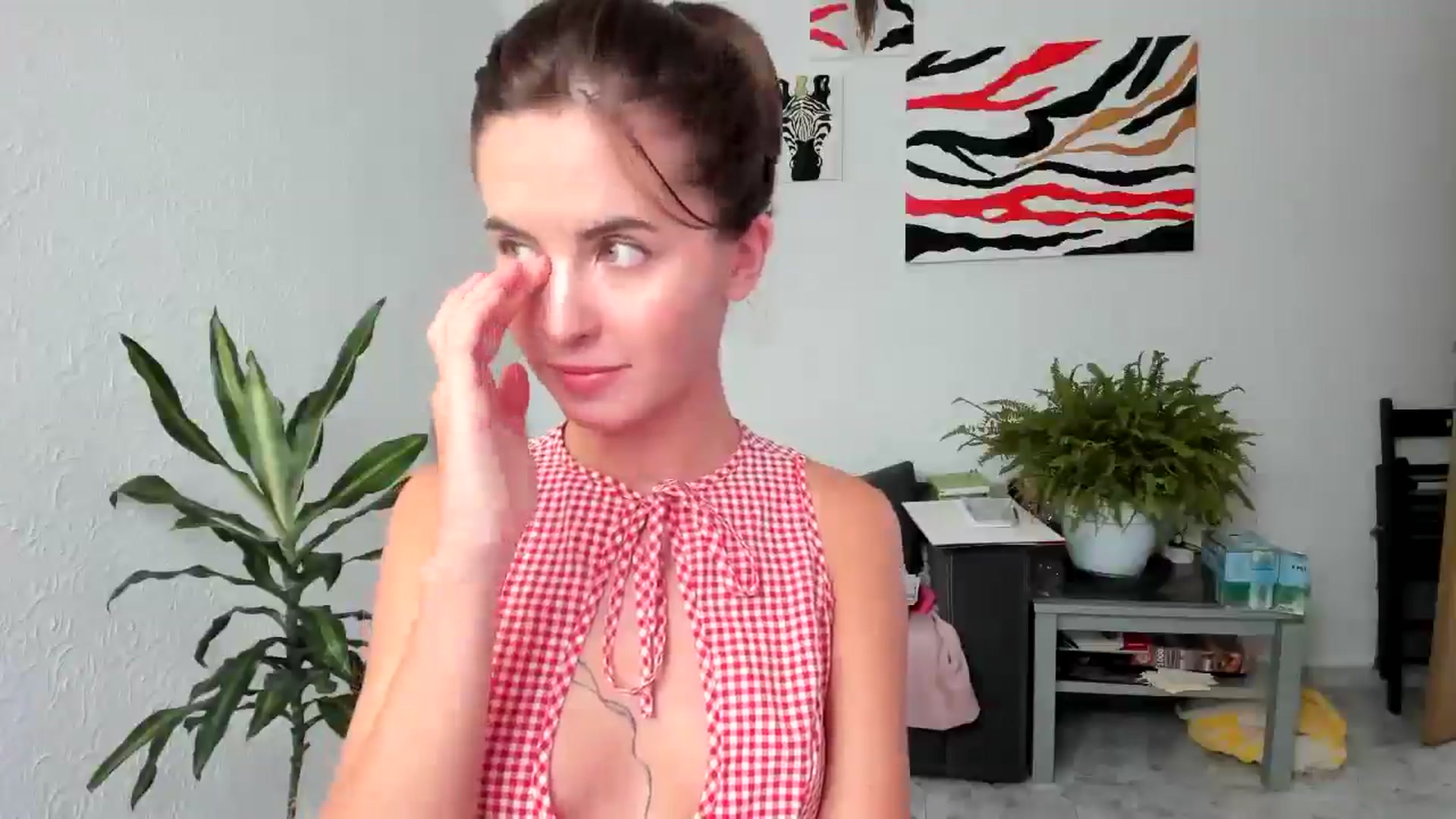 Gallery image thumbnail from AhahaGirl's myfreecams stream on, 08/09/2025, 13:36 image 16 of 20