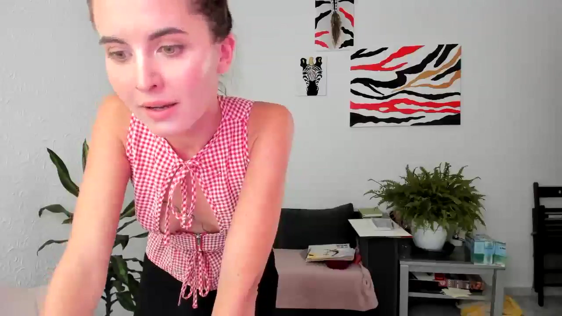 Gallery image thumbnail from AhahaGirl's myfreecams stream on, 08/09/2025, 15:45 image 16 of 20