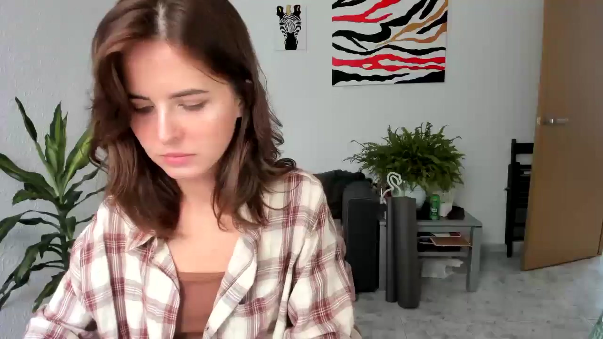 Gallery image thumbnail from AhahaGirl's myfreecams stream on, 08/13/2025, 13:29 image 16 of 20