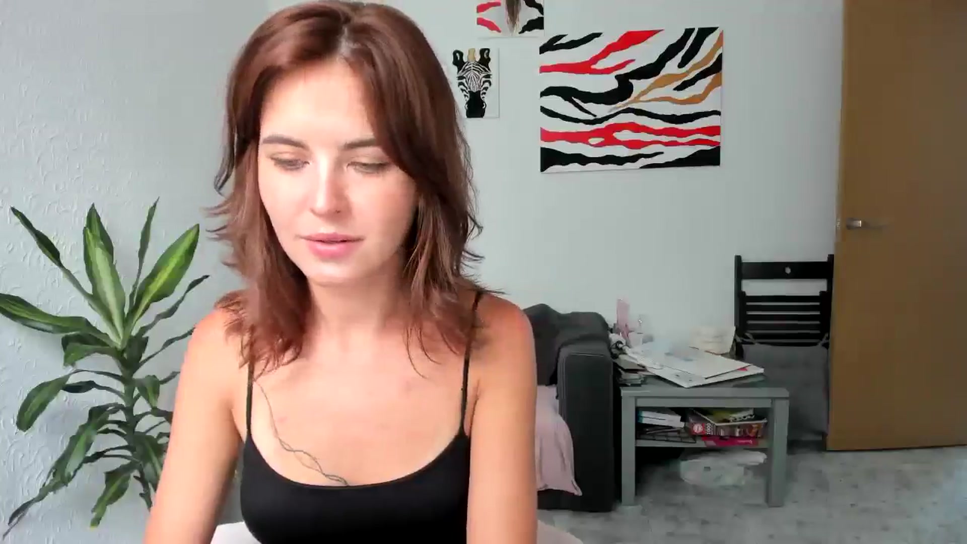 Gallery image thumbnail from AhahaGirl's myfreecams stream on, 08/21/2025, 13:08 image 13 of 20