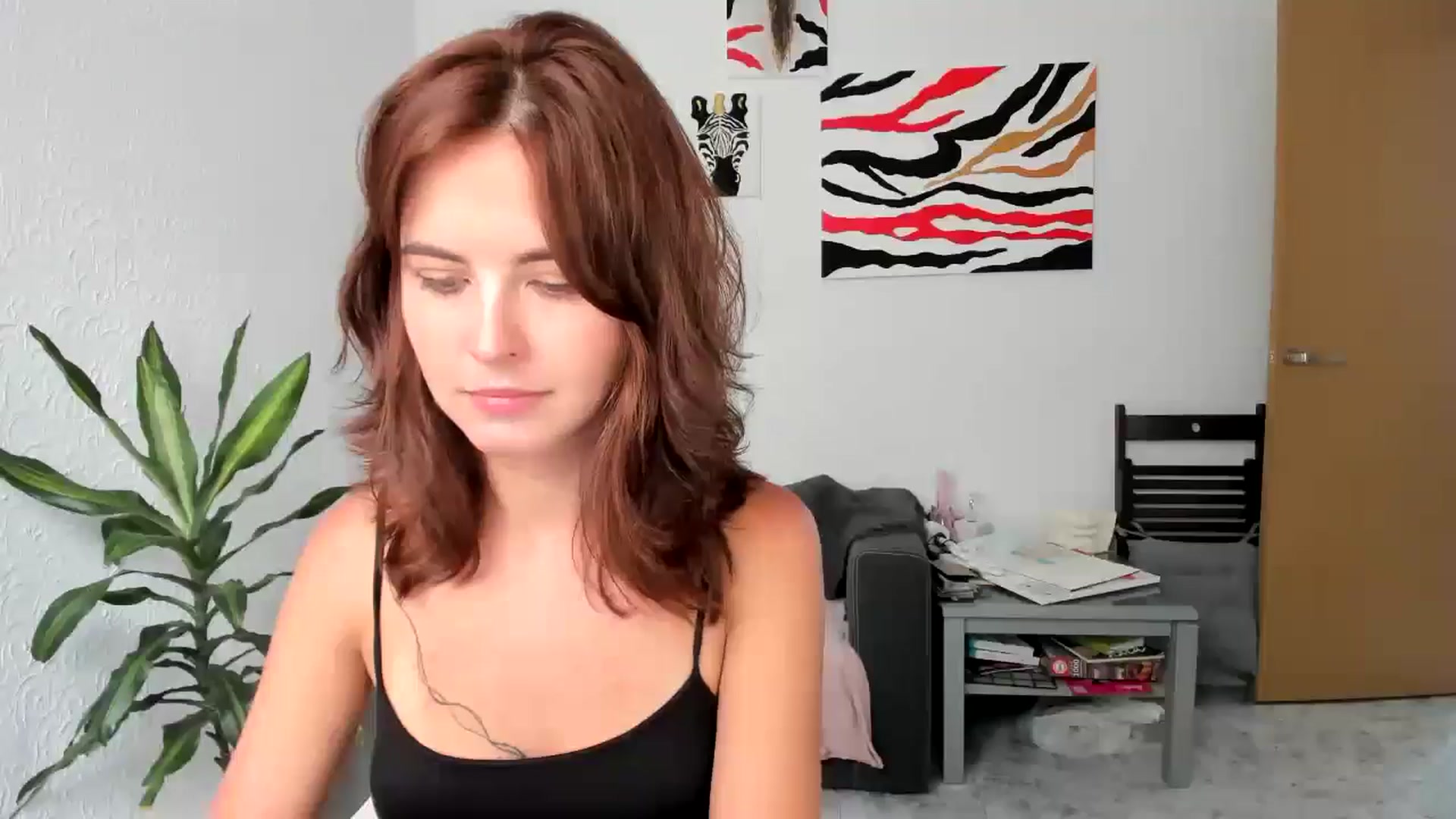 Gallery image thumbnail from AhahaGirl's myfreecams stream on, 08/21/2025, 13:08 image 19 of 20