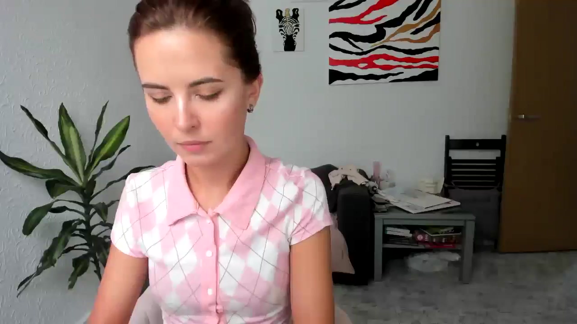Gallery image thumbnail from AhahaGirl's myfreecams stream on, 08/22/2025, 12:50 image 6 of 20
