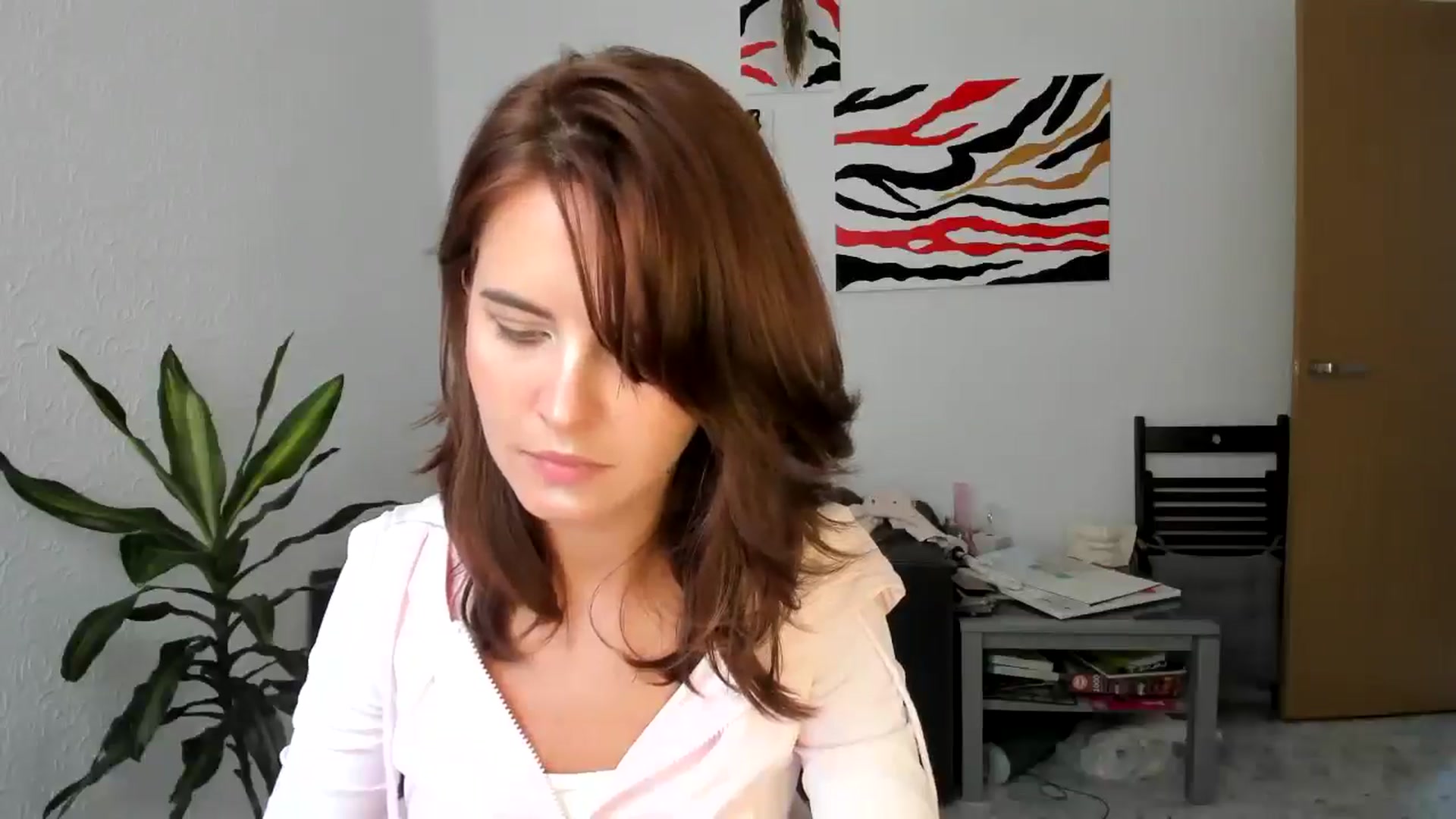 Gallery image thumbnail from AhahaGirl's myfreecams stream on, 08/23/2025, 14:29 image 18 of 20