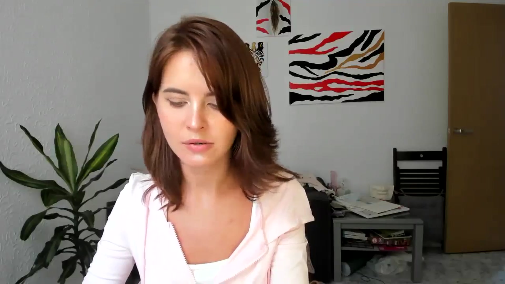 Gallery image thumbnail from AhahaGirl's myfreecams stream on, 08/23/2025, 14:29 image 11 of 20