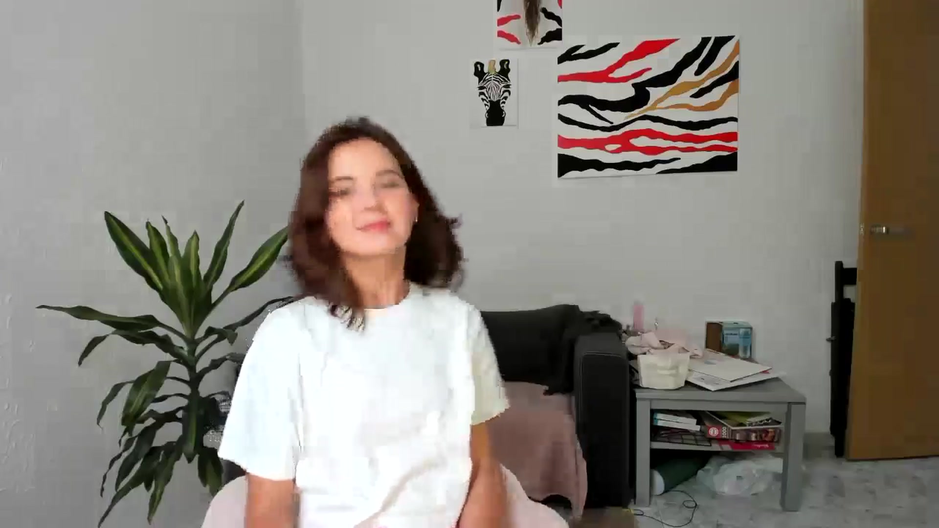 Gallery image thumbnail from AhahaGirl's myfreecams stream on, 08/25/2025, 13:20 image 18 of 20