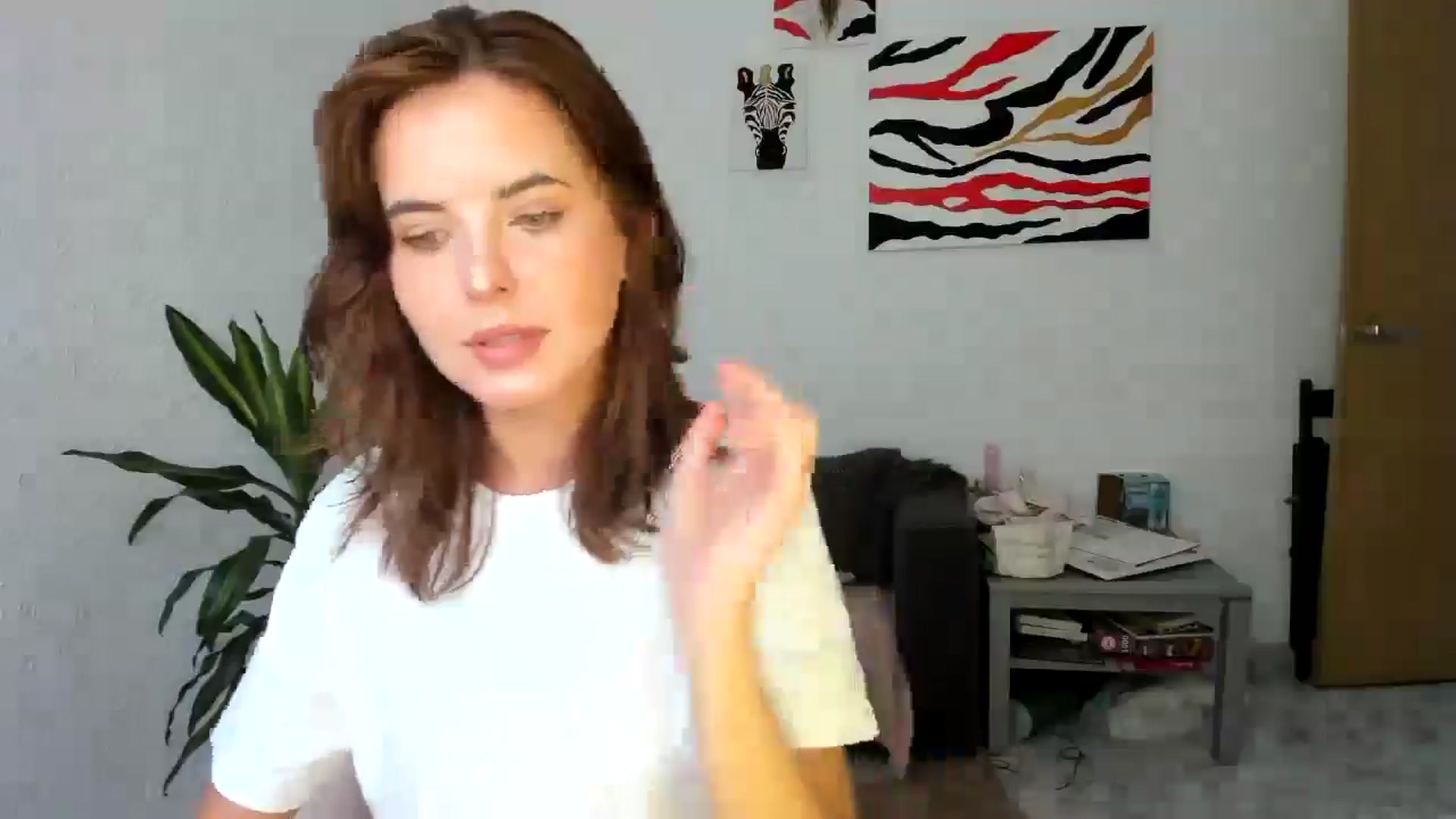Gallery image thumbnail from AhahaGirl's myfreecams stream on, 08/25/2025, 13:20 image 6 of 20